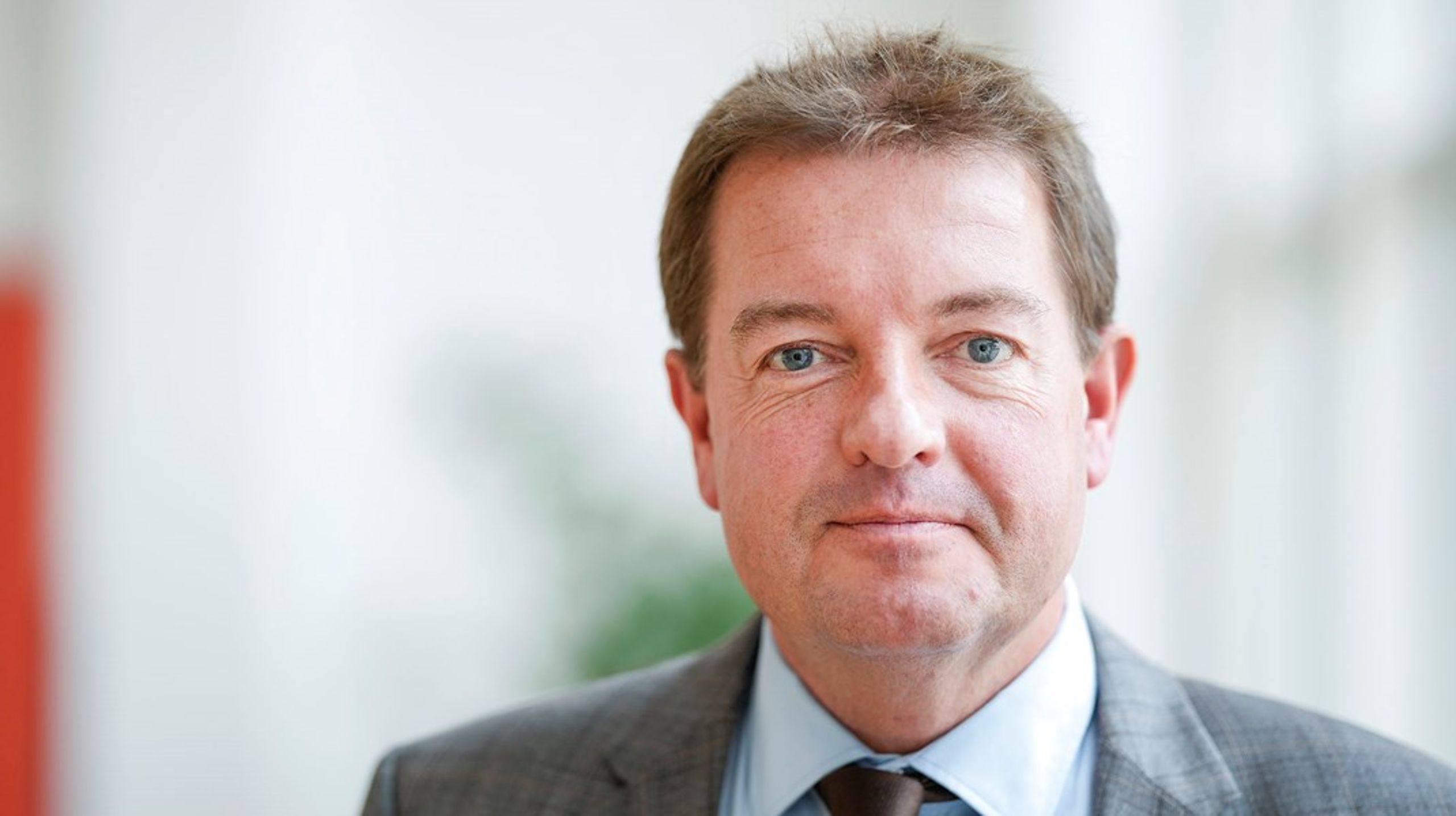 Mon ikke der findes en pæn del danskere, der godt kan se, at det er en fejl, at vi tillader&nbsp;idioter at grille pølser på koranen, spørger Jens Rohde.