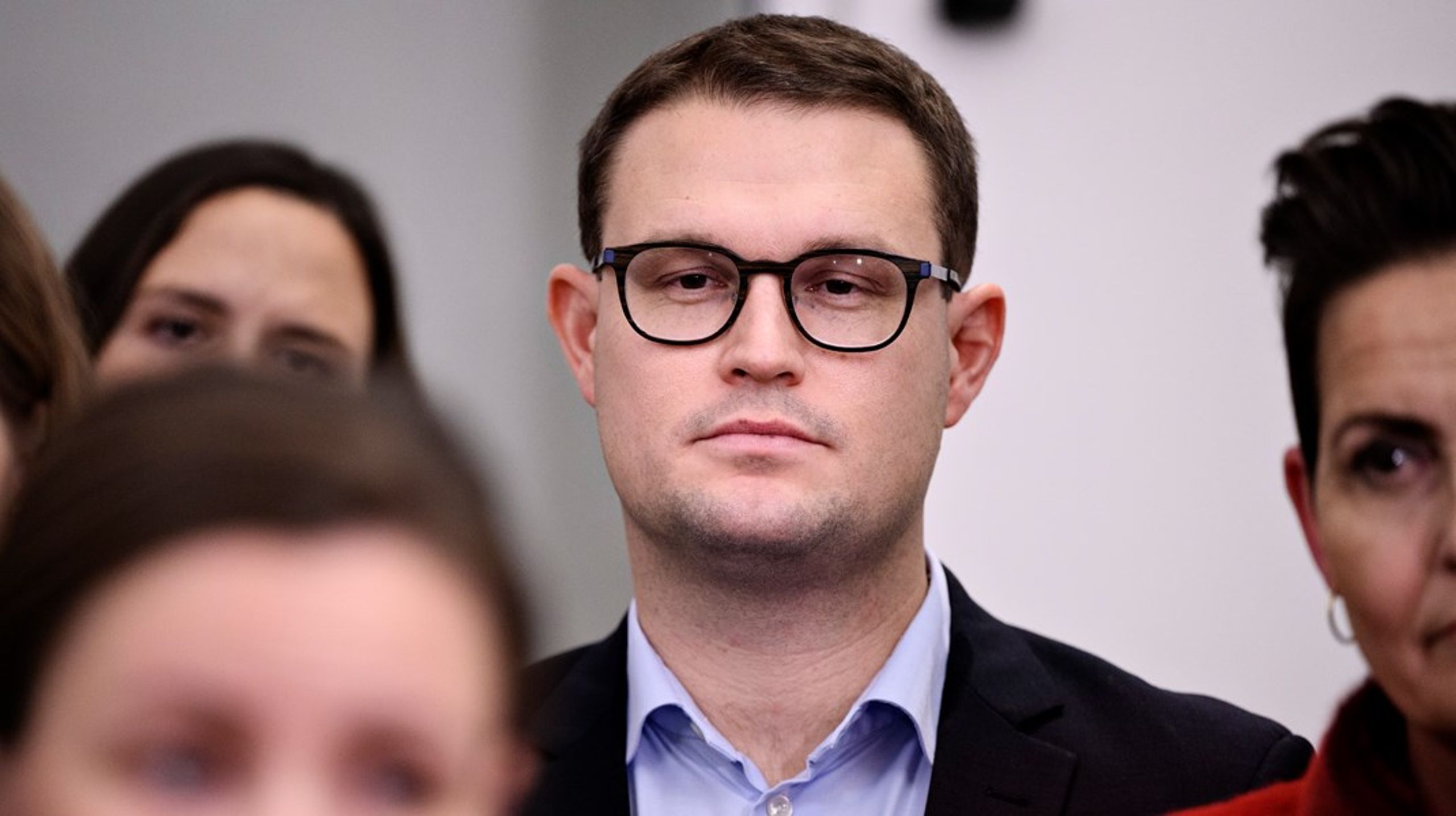 I kølvandet på ministerrokaden&nbsp;afløser&nbsp;Christian Rabjerg Madsen den nye skatteminister&nbsp;Jeppe Bruus på posten som politisk ordfører for Socialdemokratiet.