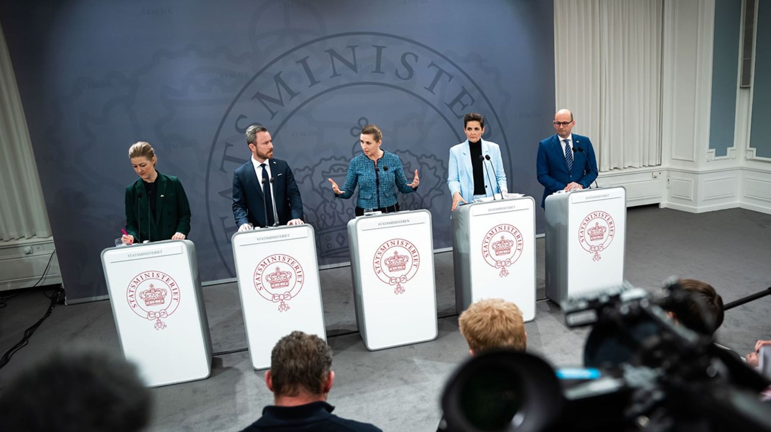 Forsvarsaftalen viser,&nbsp;hvor hurtigt lovgivningen kan ændres, når bare det er regeringen selv, som finder anledning til det, skriver&nbsp;Kim Hjerrild.