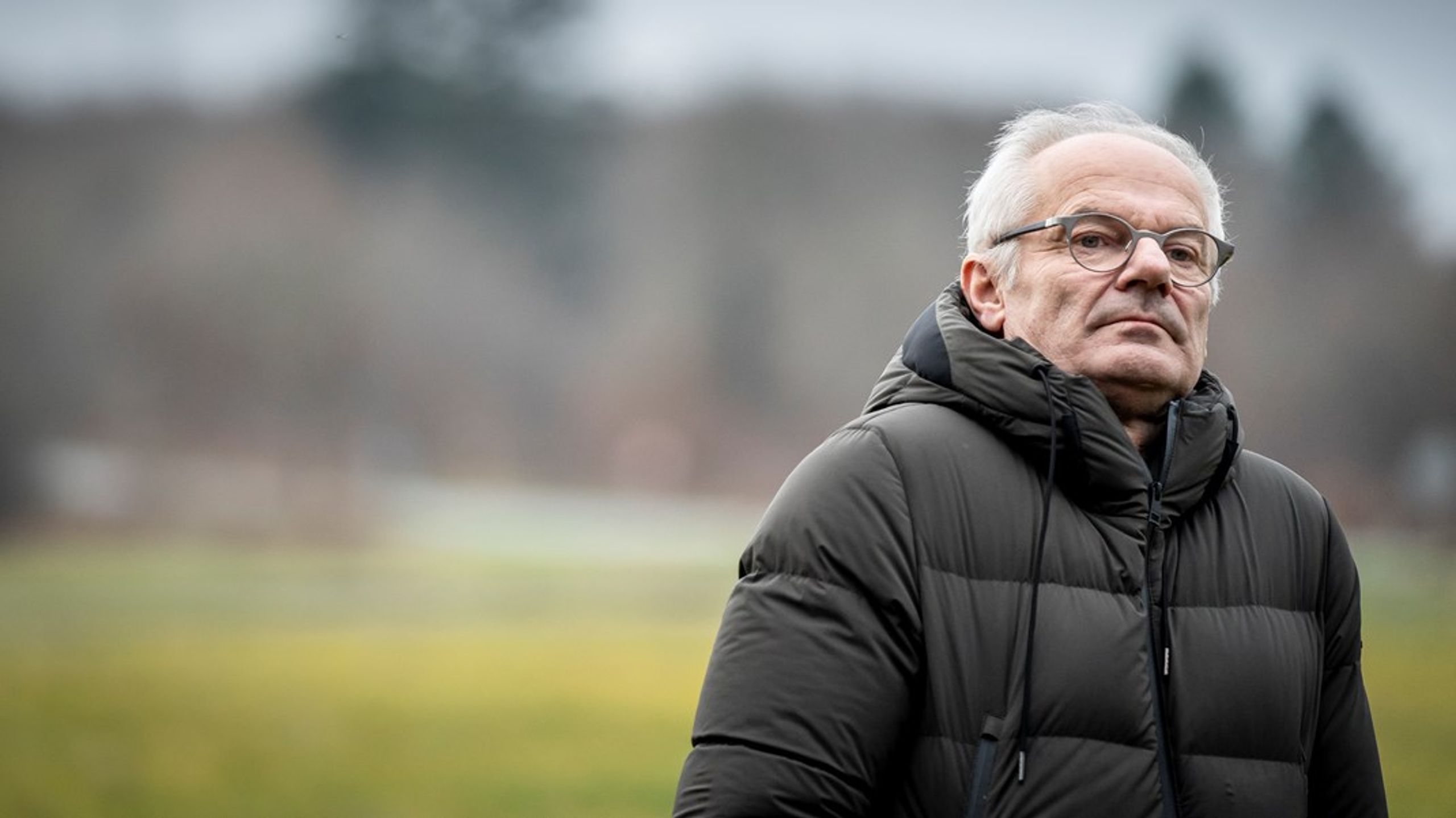 Tage Pedersen, formand for Danske Minkavlere/Kopenhagen Fur, mener, at det er forkert at blande hensynet til dyrevelfærd ind i beslutningen, om minkerhvervet skal genstartes.<br><br><br>