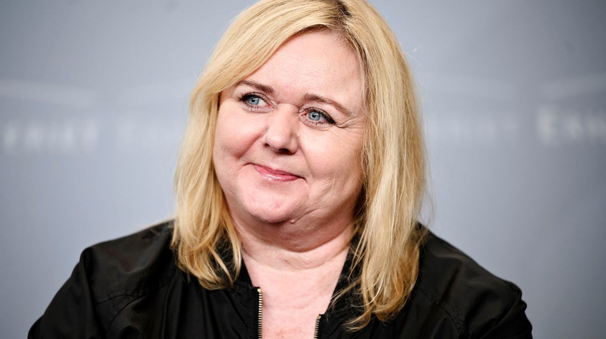 Arne-pensionen rammer ikke de borgere, den er tiltænkt, men kommer derimod til at svække dansk erhvervsliv, skriver Mona Juul (K).