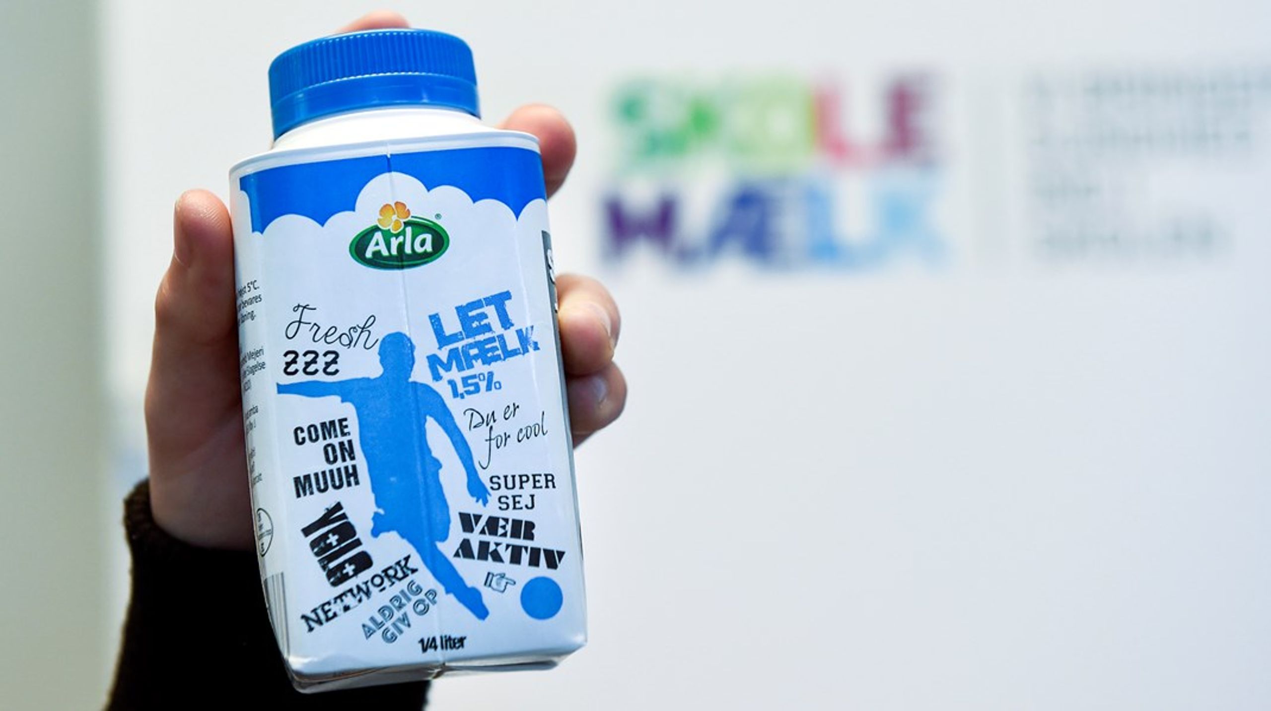 Debatten om skolemælk er inkarneret et vigtigt spørgsmål om, hvad vi skal gøre med børnenes maddannelse fremadrettet, skriver Emil Sloth Andersen (R).&nbsp;