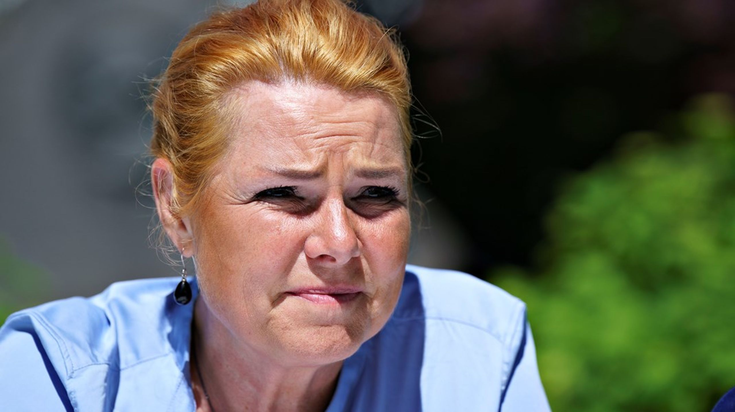 Støjbergs argumenter bliver pinligt tynde, når hun bliver spurgt om, hvor det er, provinsen bliver forfordelt i forhold til København, skriver Lisbeth Knudsen.&nbsp;