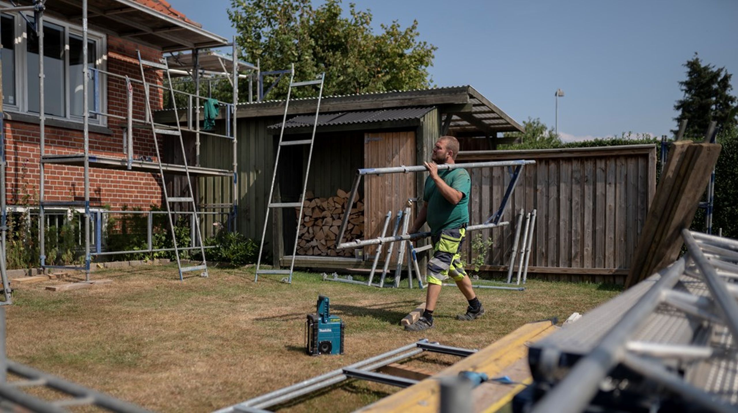 EU har på det fysiske område en progressiv arbejdsmiljølovgivning, der på verdensplan har sat EU i førersædet. Tiden er inde til, at EU&nbsp;også tager ansvar for det psykiske arbejdsmiljø, skriver&nbsp;Lisbeth Lintz og Stine Bosse.