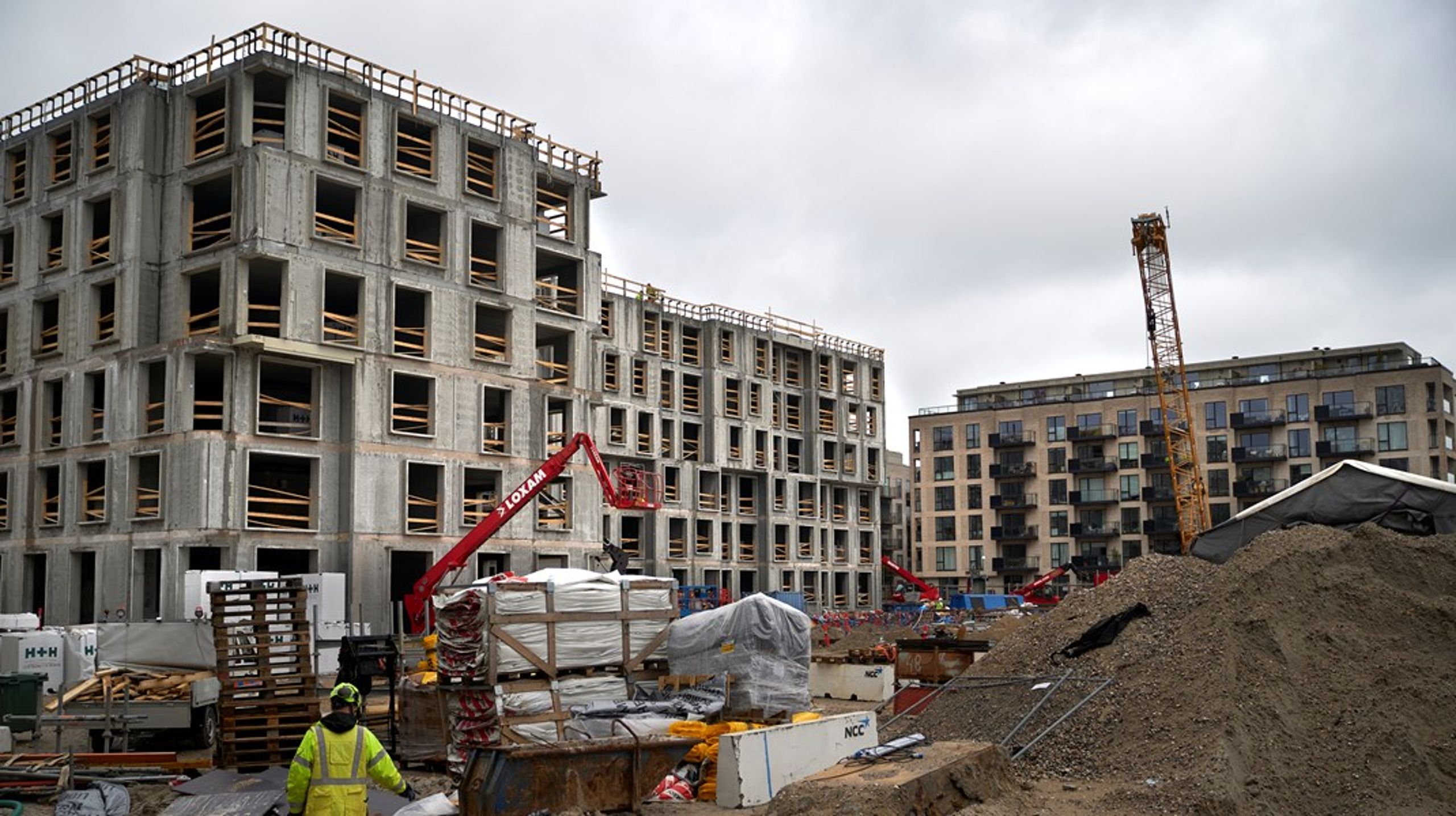 Man bør se på muligheden for at etablere andelsboligforeninger i nybyggeri, skriver Peter Stenholm.