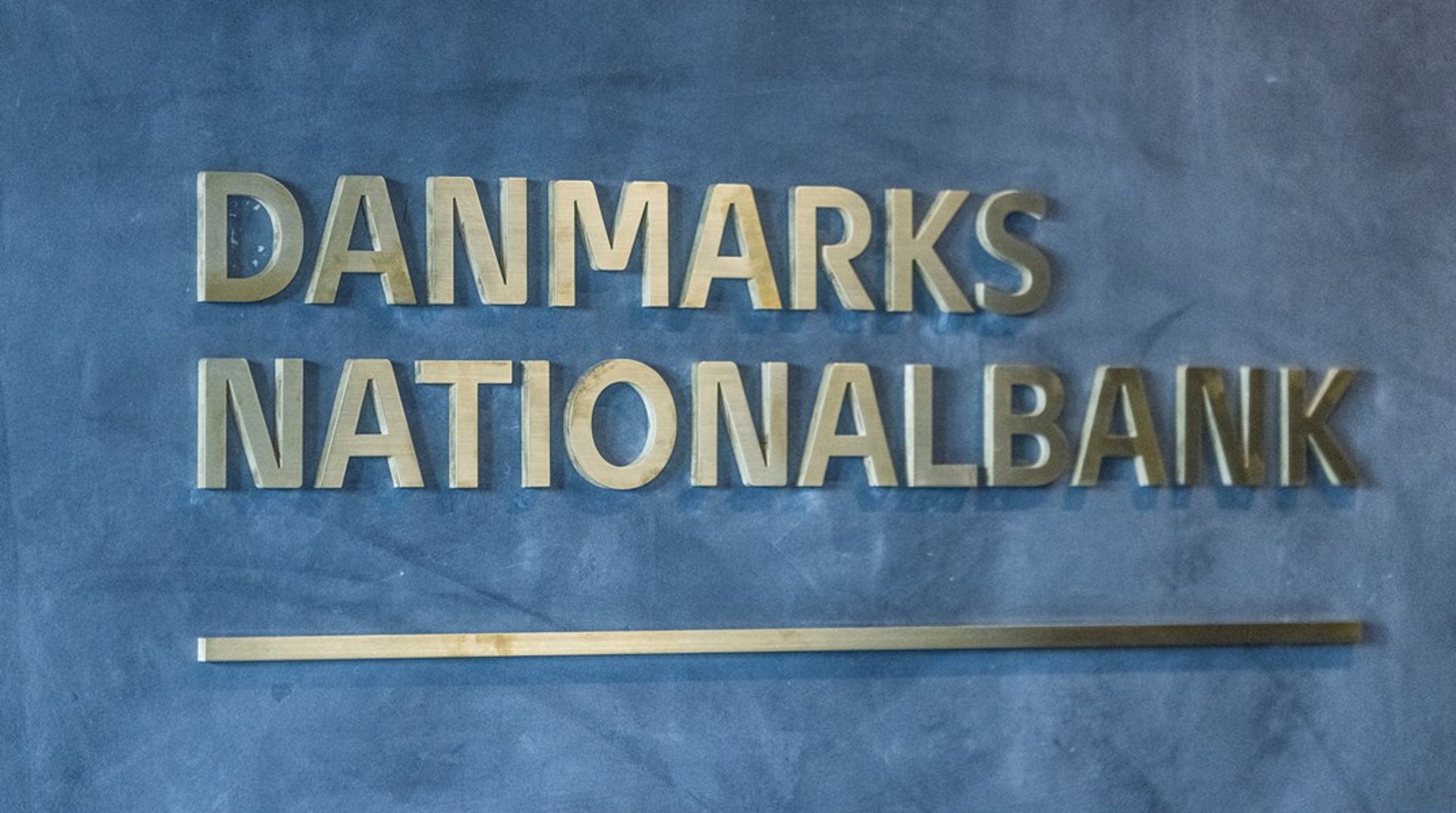 Nationalbanken ansætter&nbsp;Helle Harbo Holm som ny&nbsp;kommunikationschef&nbsp;fra 1. oktober. Hun kommer fra en stilling som presse- og kommunikationschef&nbsp;hos Kriminalforsorgen.&nbsp;