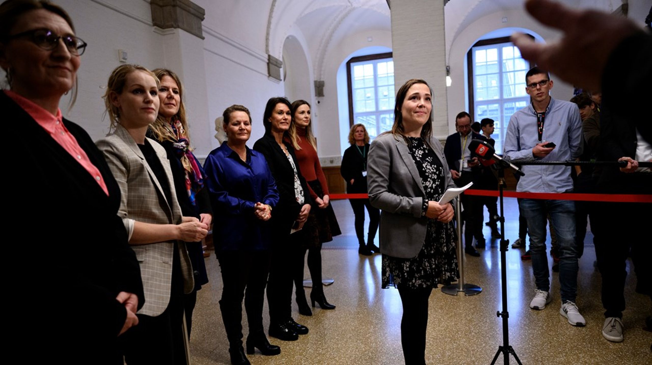 SSA-forlig har typisk været brede med muligheder for, at mange politikere og partier kan profilere sig. Her&nbsp;doorstep fra aftaleindgåelse i 2021.