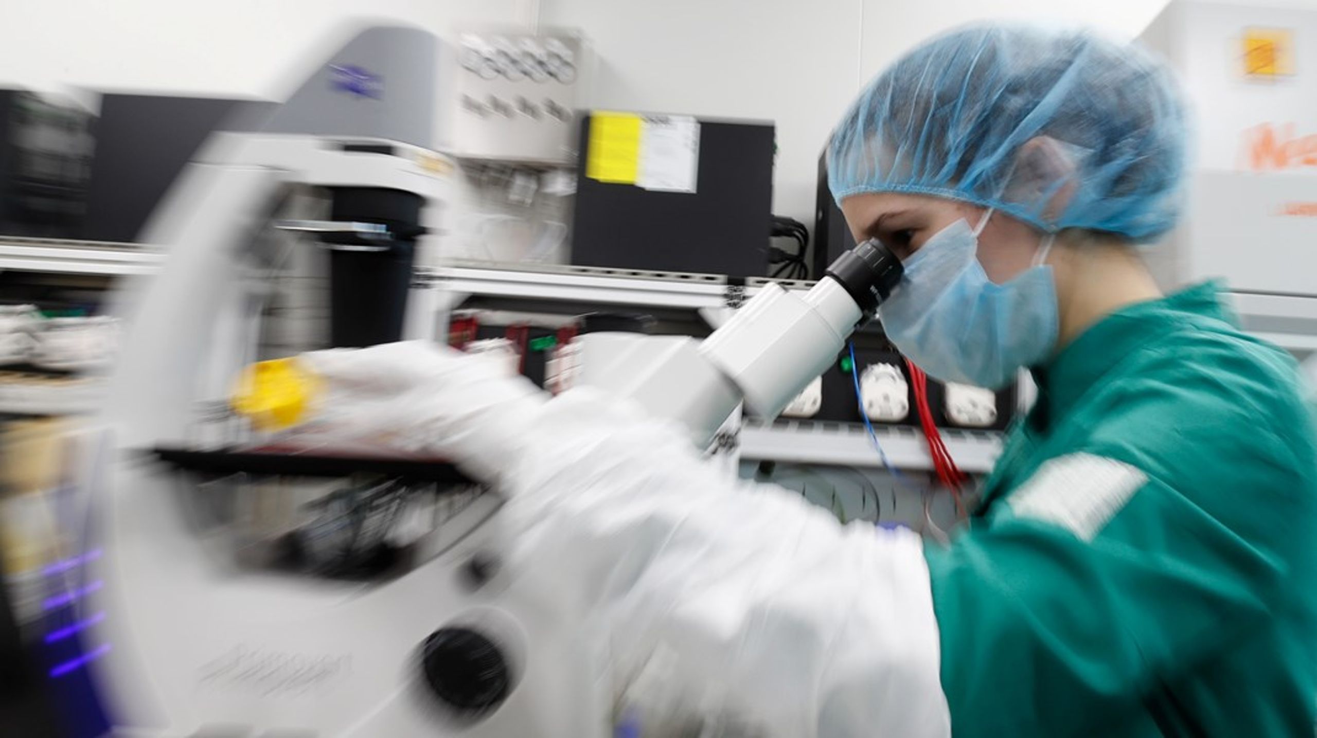 Det er endnu for tidligt at skabe kunstige menneskefostre.&nbsp;Men de nye videnskabelige landvindinger rejser alligevel en række spørgsmål, skriver Jacob Birkler.