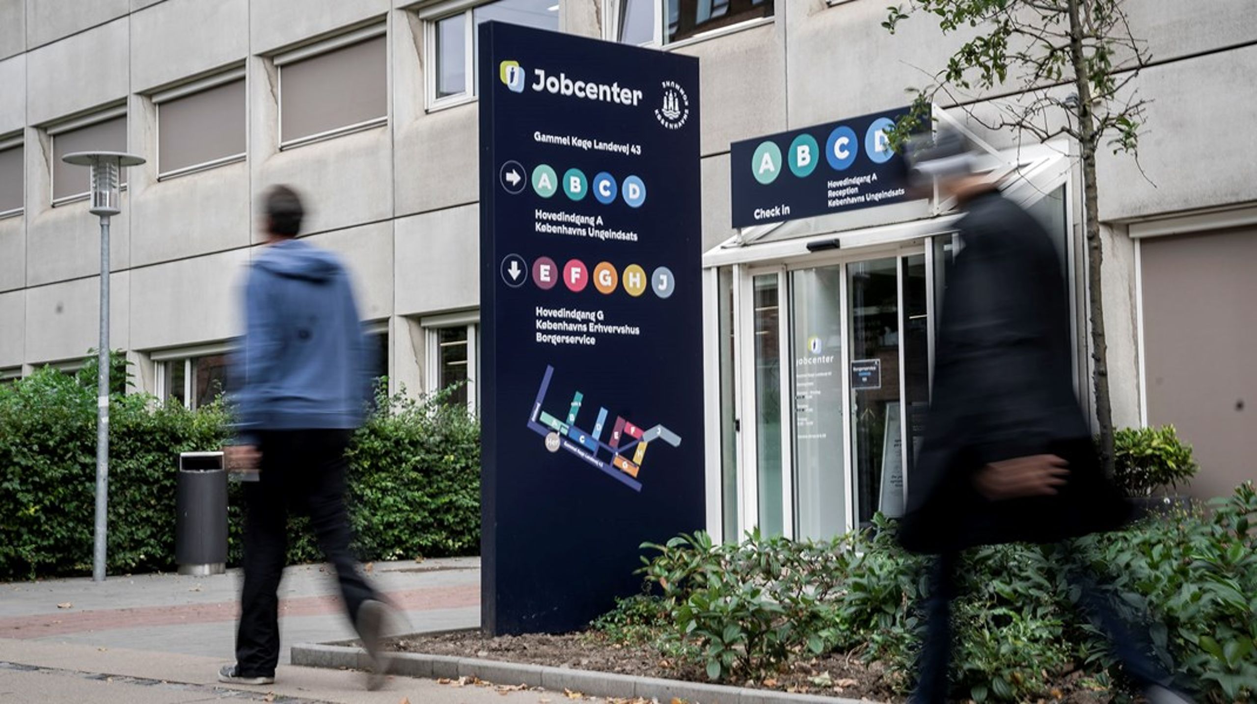 Ledige borgere med psykiske, helbredsmæssige, økonomiske og sociale problemer, kræver et tæt samarbejde med kommunens andre forvaltninger, sundhedsvæsenet og de lokale arbejdsgivere, skriver&nbsp;Jakob Bigum Lundberg.