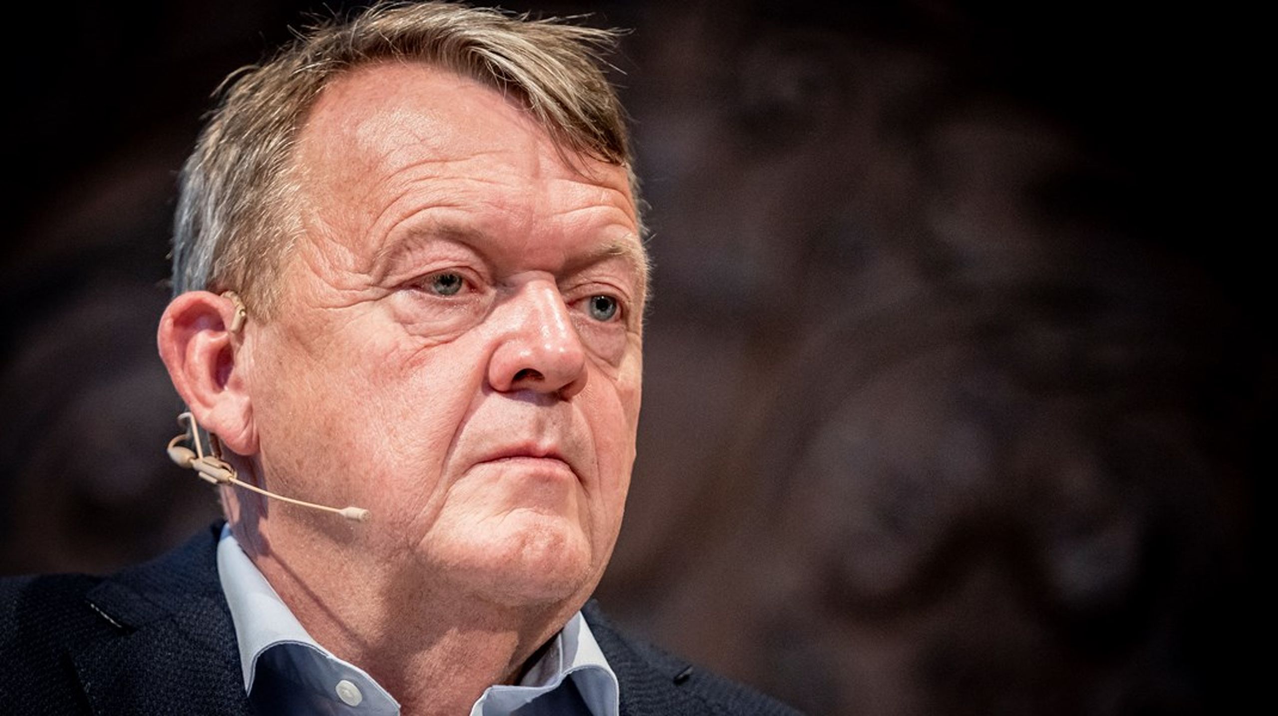 Løkke putter med sin borgerlighed for at fremstå mere midterorienteret, end han reelt er. Og lige der &nbsp;er Løkke på sin vis allermest borgerlig.