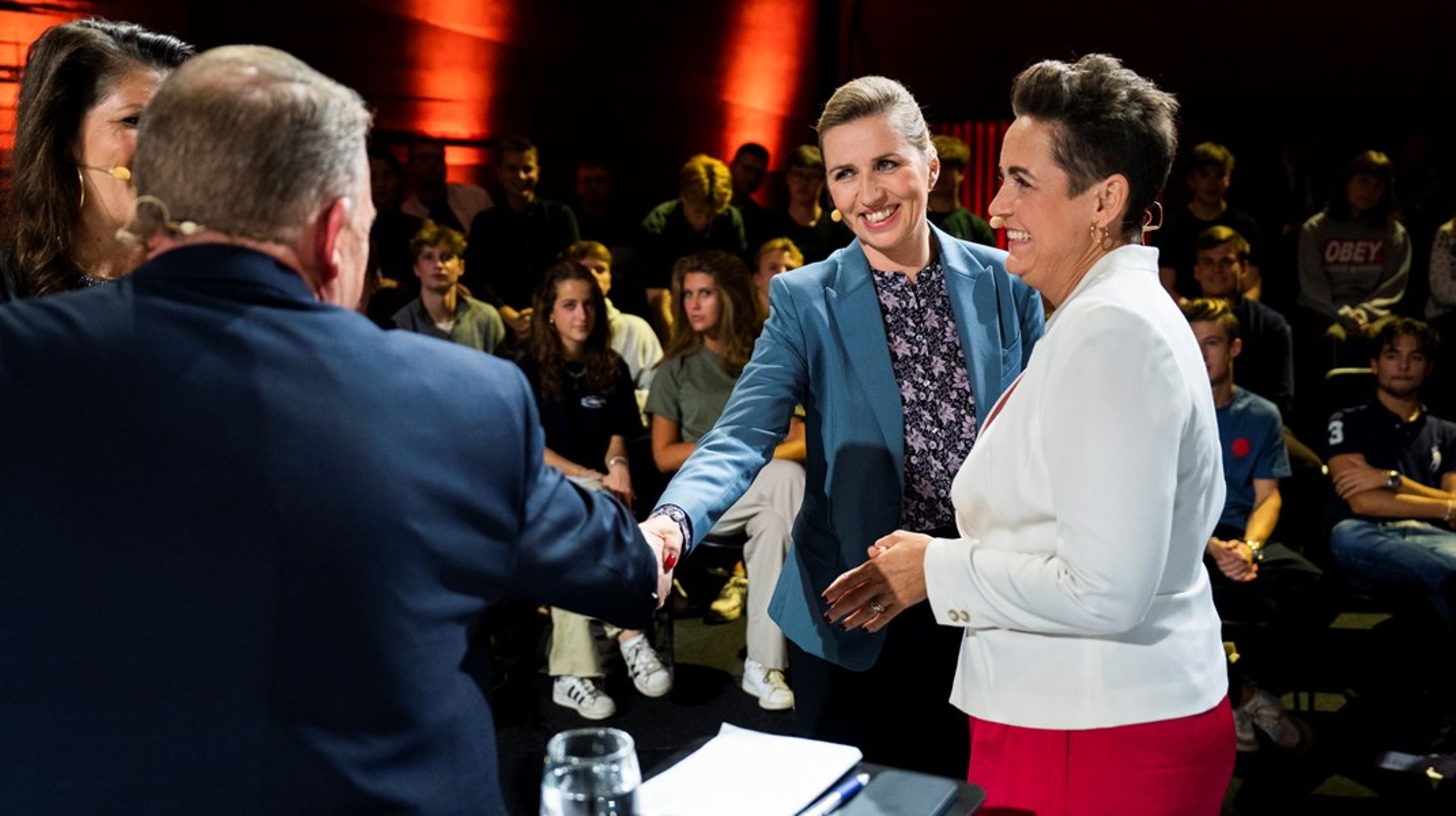 "Ideen om at vi igen skal kigge på strukturen i sundhedsvæsnet, det bliver vi ikke uenige om," sagde Mette Frederiksen (S) til Lars Løkke Rasmussen (V) i den sidste partilederdebat på DR. Socialdemokratiet ikke fremlagt udspil om at ændre på strukturen i sundhedsvæsenet, så forundringen er stor.&nbsp;