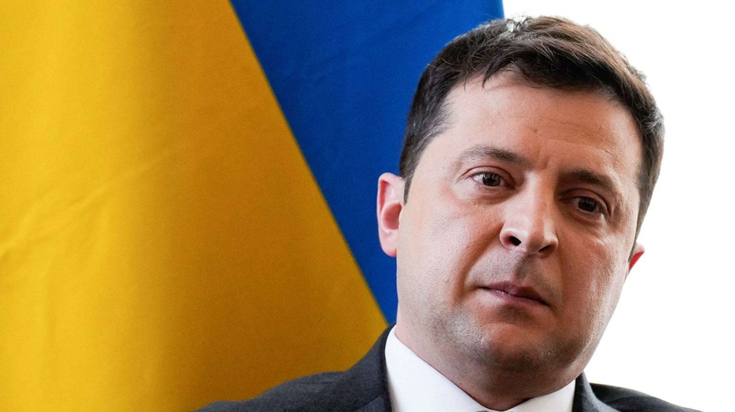 Det ukrainske folk, repræsenteret ved&nbsp;Ukraines præsident&nbsp;Volodymyr Zelenskyj, valgte ledere og civilsamfundet, modtager&nbsp;Sakharov-prisen 2022&nbsp;for tankefrihed.