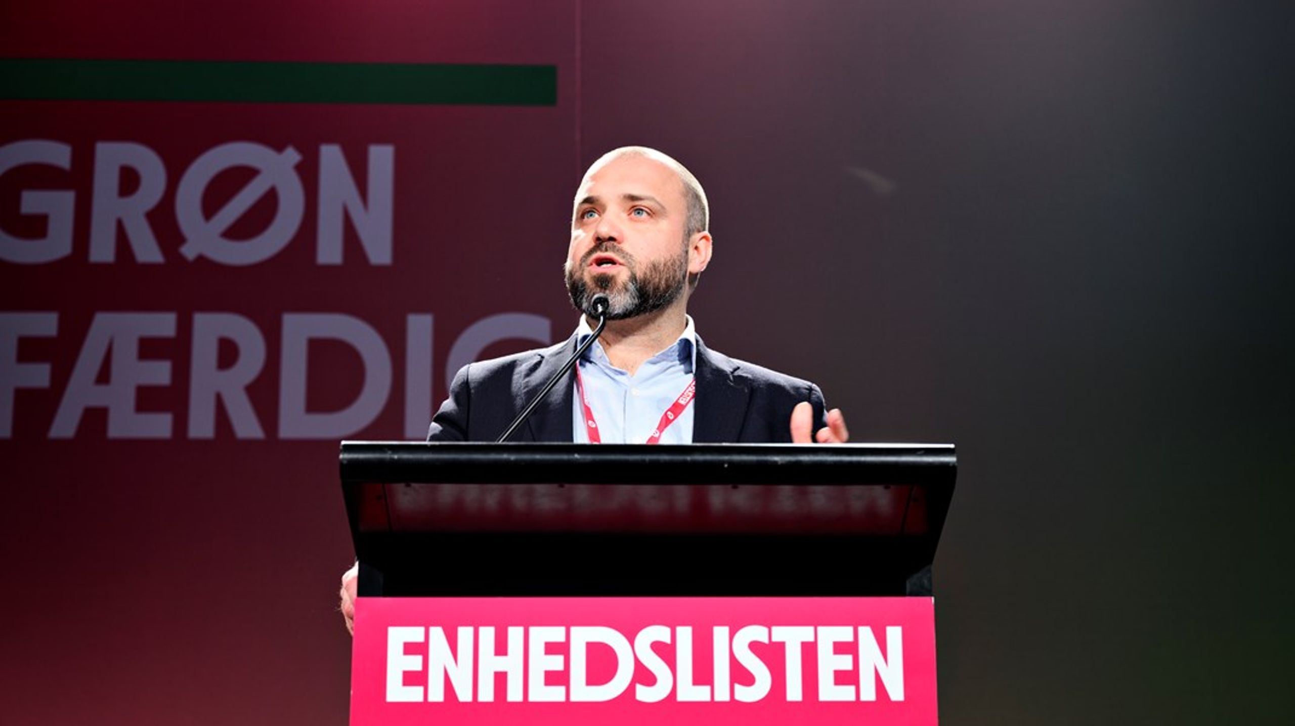 <div>"Jeg er stolt over at få
lov til at lede arbejdet med at sikre bedre beskyttelse for masser af
arbejdstagere over hele Europa,"&nbsp;udtaler Nikolaj Villumsen i pressemeddelelsen.&nbsp;</div>