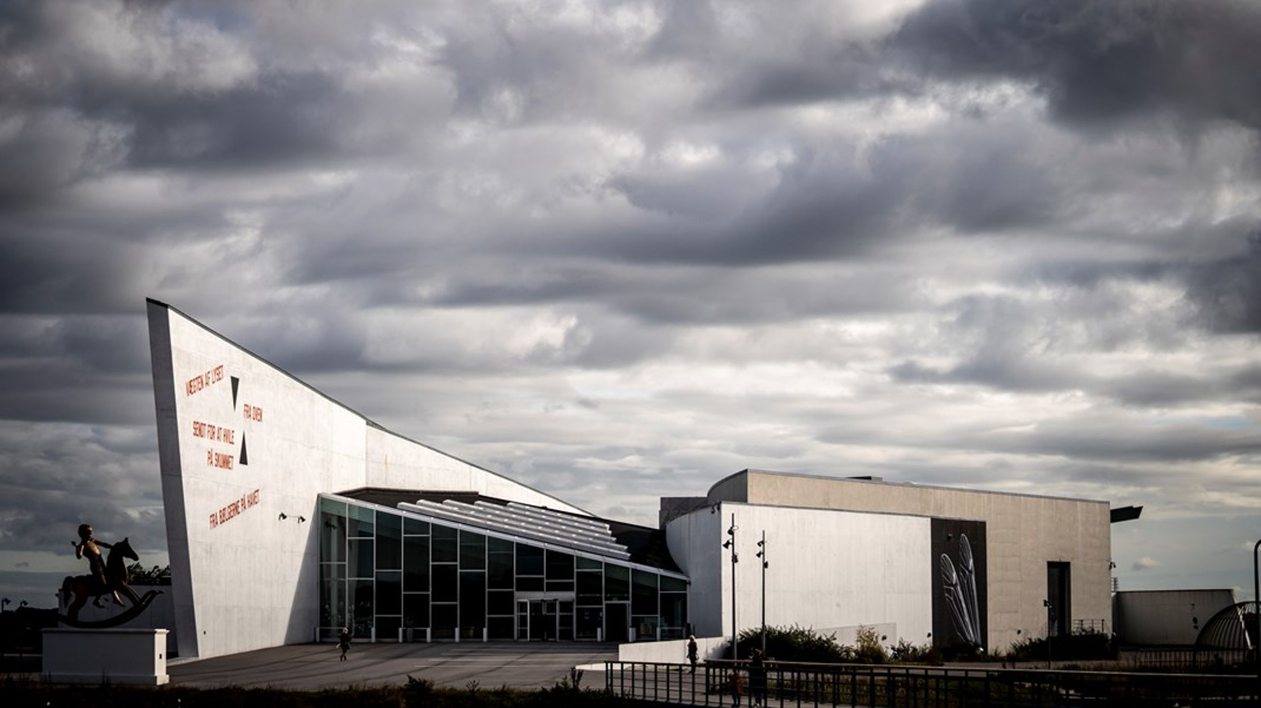 Realdania afholdt foreningens ordinære repræsentantskabsmøde på kunstmuseet Arken.<br>