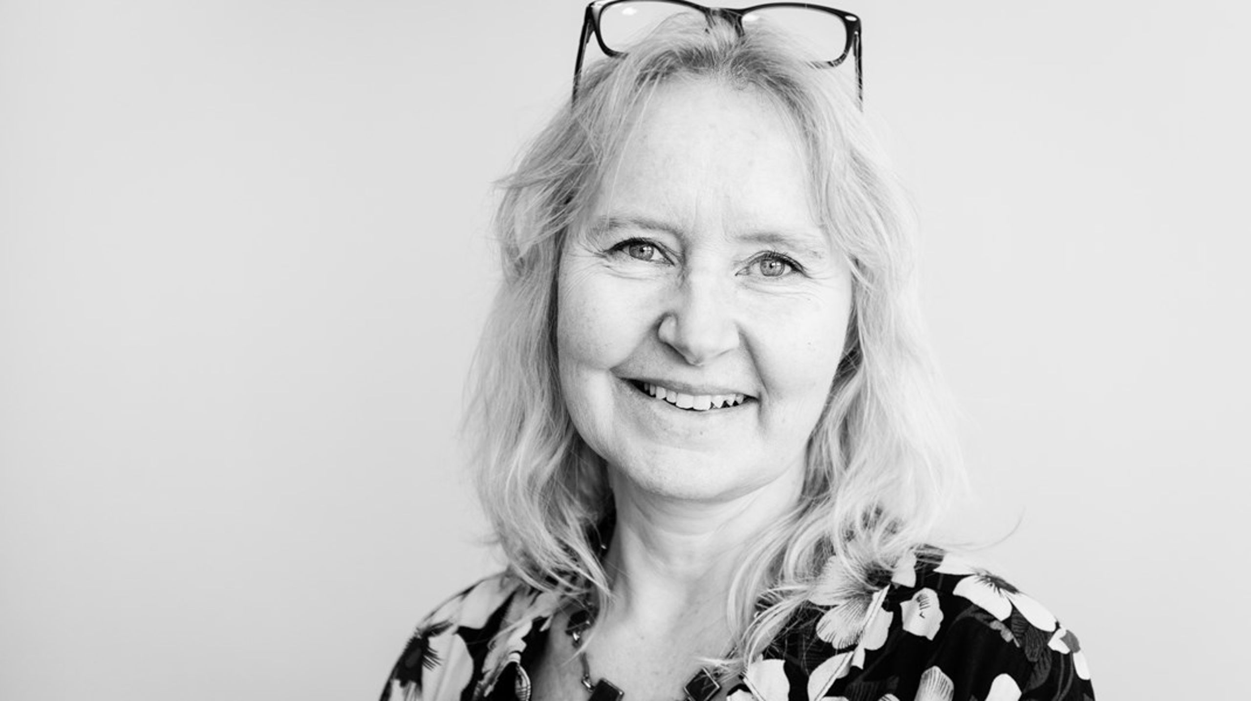 For at lykkes med at udfolde kunst i nye sammenhænge, hvor den bliver relevant for flere og måske endda skærper forestillingsevnen til at se og handle anderledes, er vi helt afhængige af de lokale drivkræfter og de lokale beslutningstagere, skriver Gitta Malling.