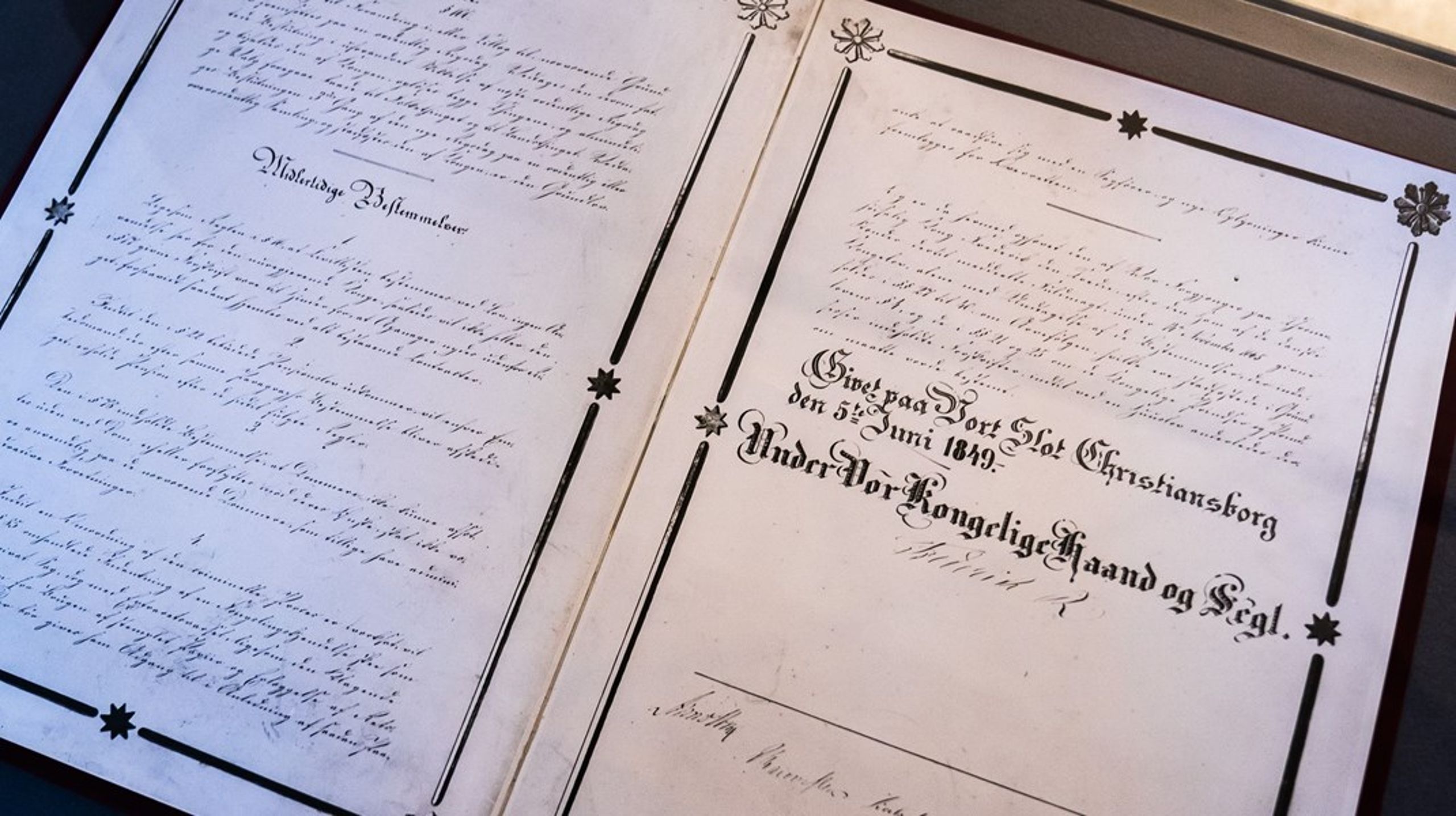 Initiativet Grundlovsfesten har fået udvidet sin medlemsskare med 12 nye medlemmer.&nbsp;