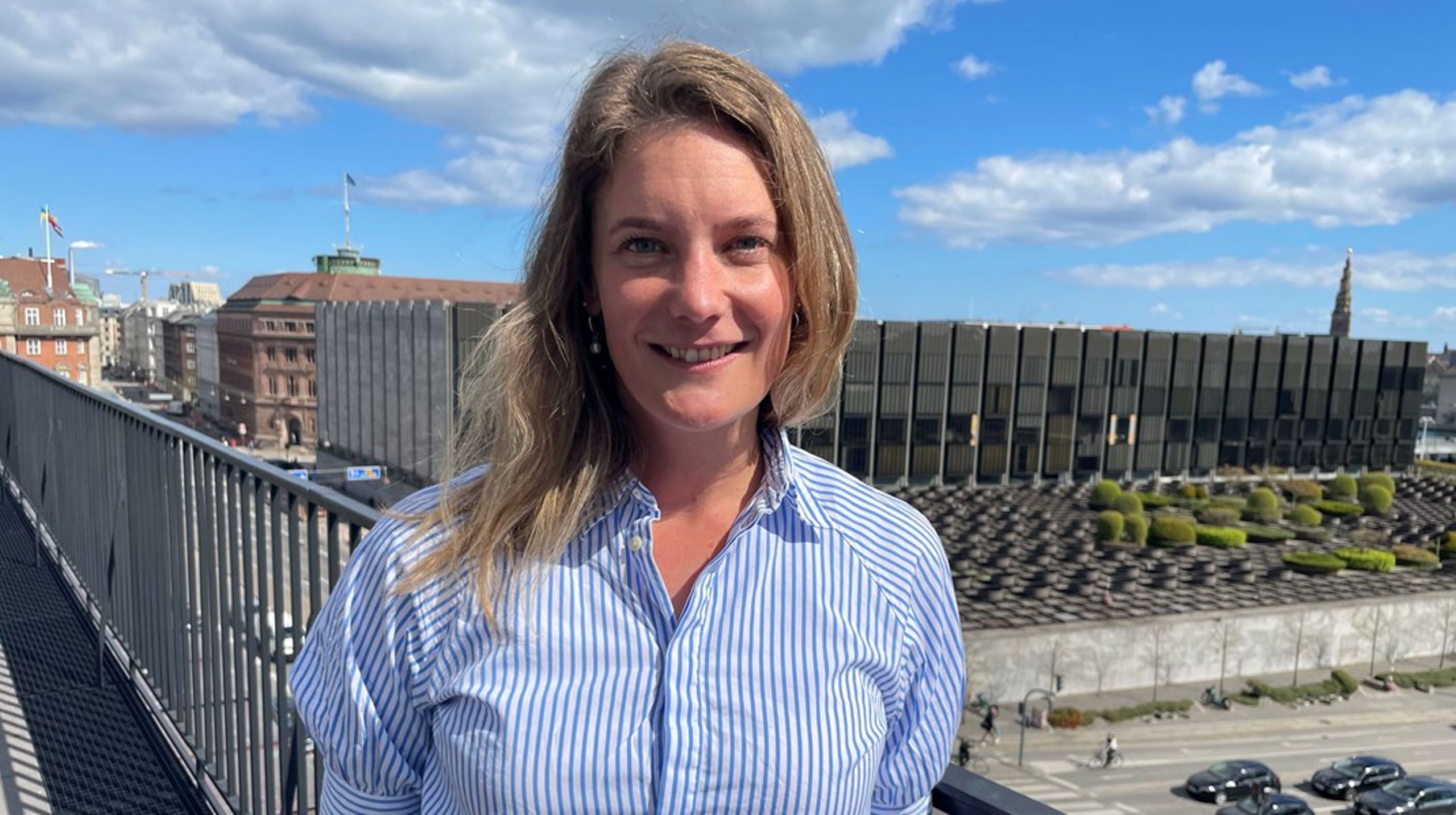 Beskæftigelsesministeriets analysechef, Amalie Sofie Jensen, udfordres af de skiftende dagsordener, hvor tilegnelsen af ekspertviden på kort tid er centralt.&nbsp;