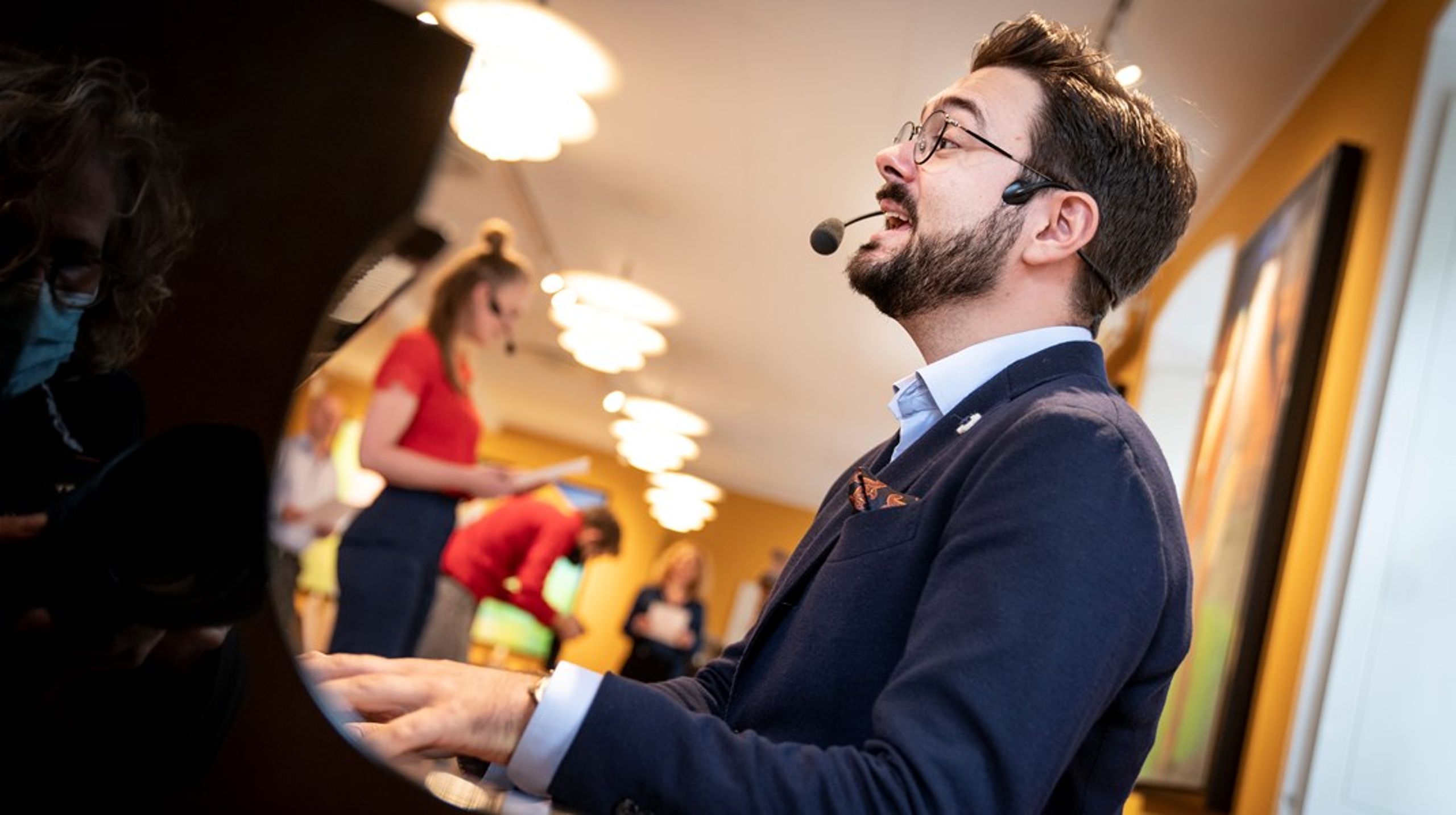 Philip Fabers afløser på posten som chefdirigent er på plads. 28-årige Charlotte Rowan overtager dirigentstokken.&nbsp;