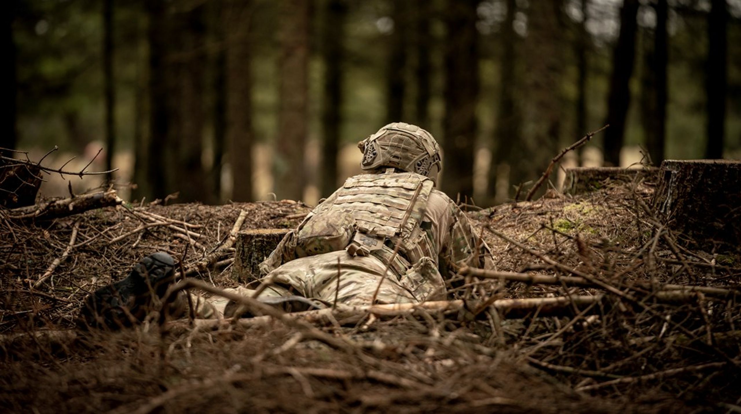 En udbetaling på 50.000 kroner efter tre eller fire års tjeneste vil&nbsp;gøre, at færre af mine soldater vil sige op så hurtigt,&nbsp;skriver Caspar Stefani.