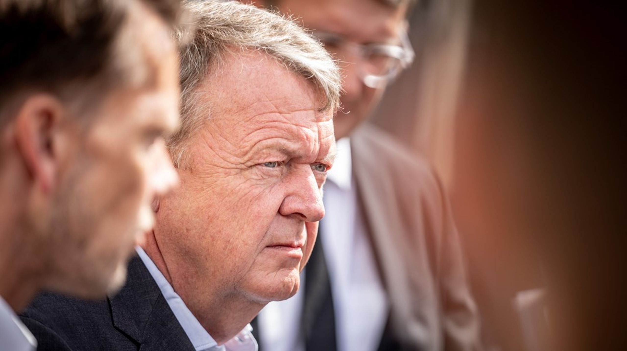 I sagen om&nbsp;koranafbrændinger&nbsp;vil&nbsp;regeringen næppe se sig tilbage, mens de endnu engang bliver bekræftet i, at det var en god idé at danne en midterregering, skriver&nbsp;Simon Emil Ammitzbøll-Bille.