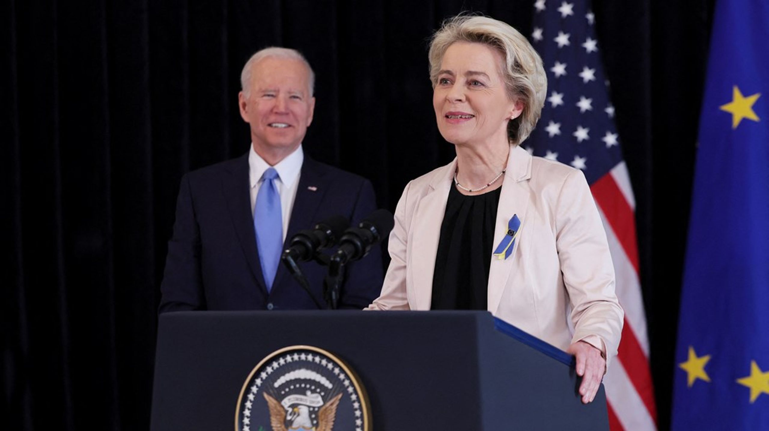 Ifølge Anders Overvad og Svend Roed Nielsen kalder tidens udfordringer på et globalt udsyn, og dansk erhvervsliv skal bidrage til et samlet EU-modsvar til Kina og USA.