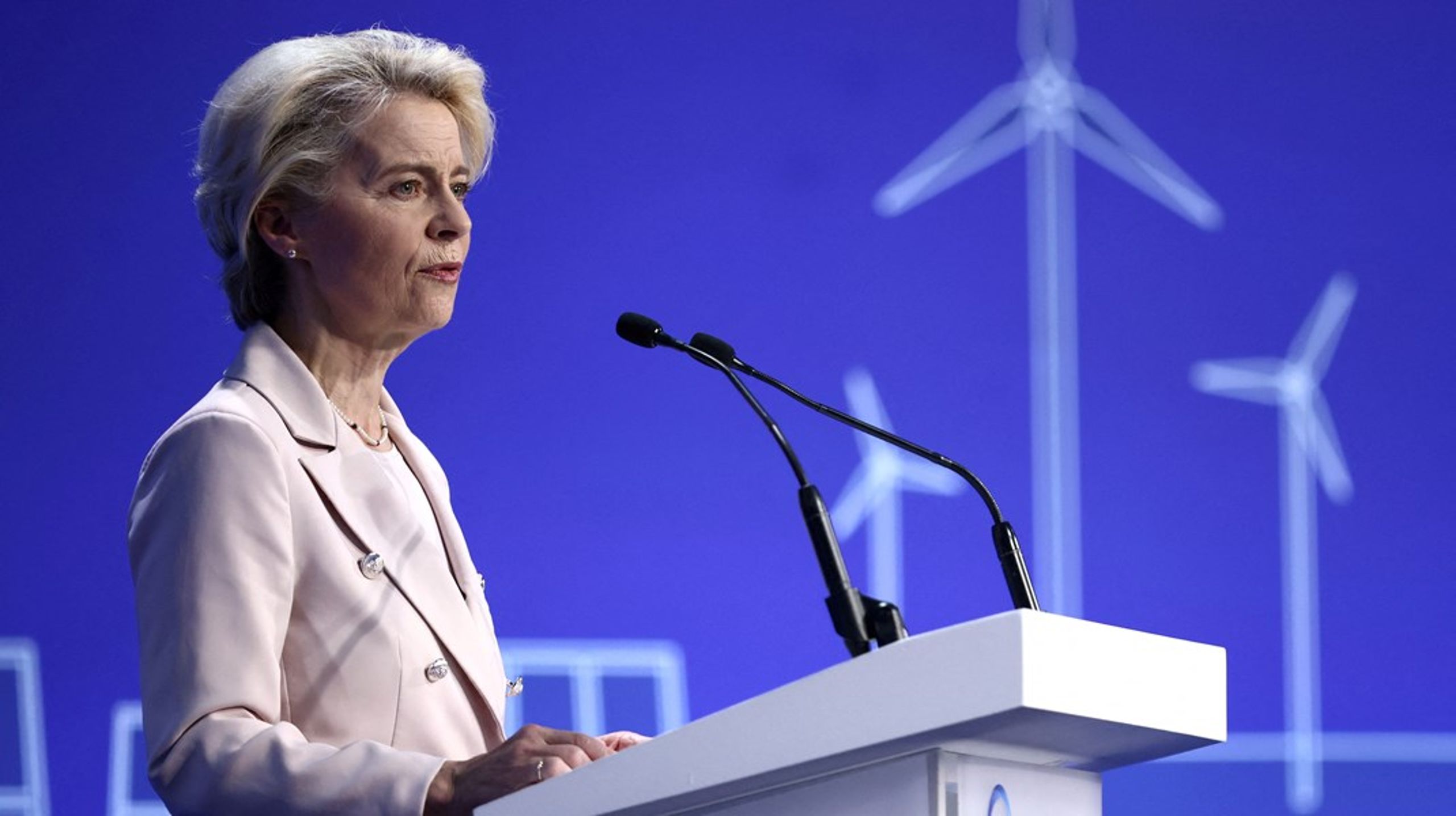 Den grønne omstilling har fyldt meget i alle von der Leyens tidligere State of the Union-taler, og det bliver spændende at høre, i hvilken grad hun uden Timmermans og i skyggen af de europæiske konservatives falmende grønne profil vil sætte den grønne retning for Europa, skriver Morten Helveg.