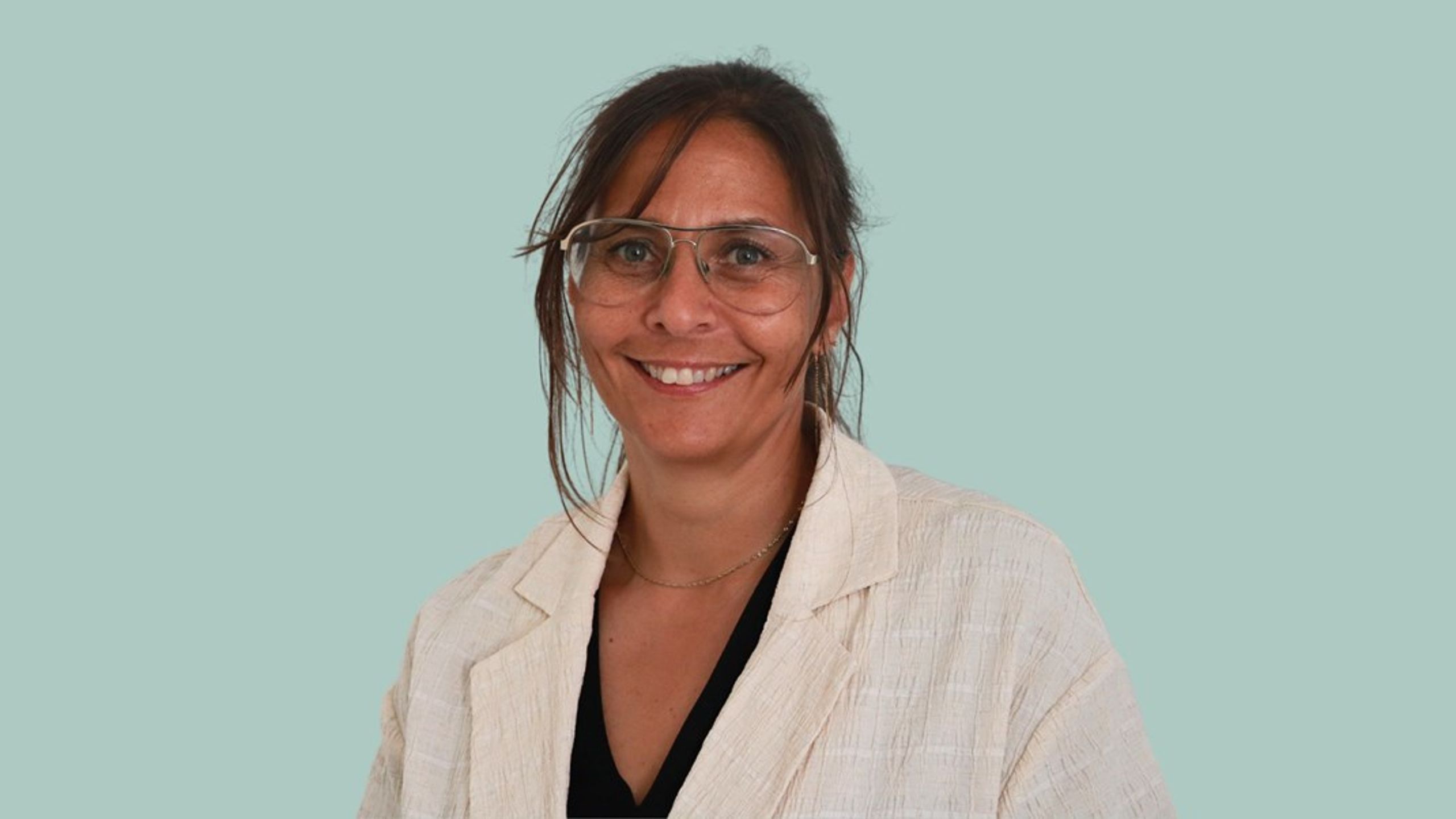 Henriette Høst Madsen er uddannet socialrådgiver og har de seneste otte år været leder i Den Sociale Udviklingsfond (SUF).