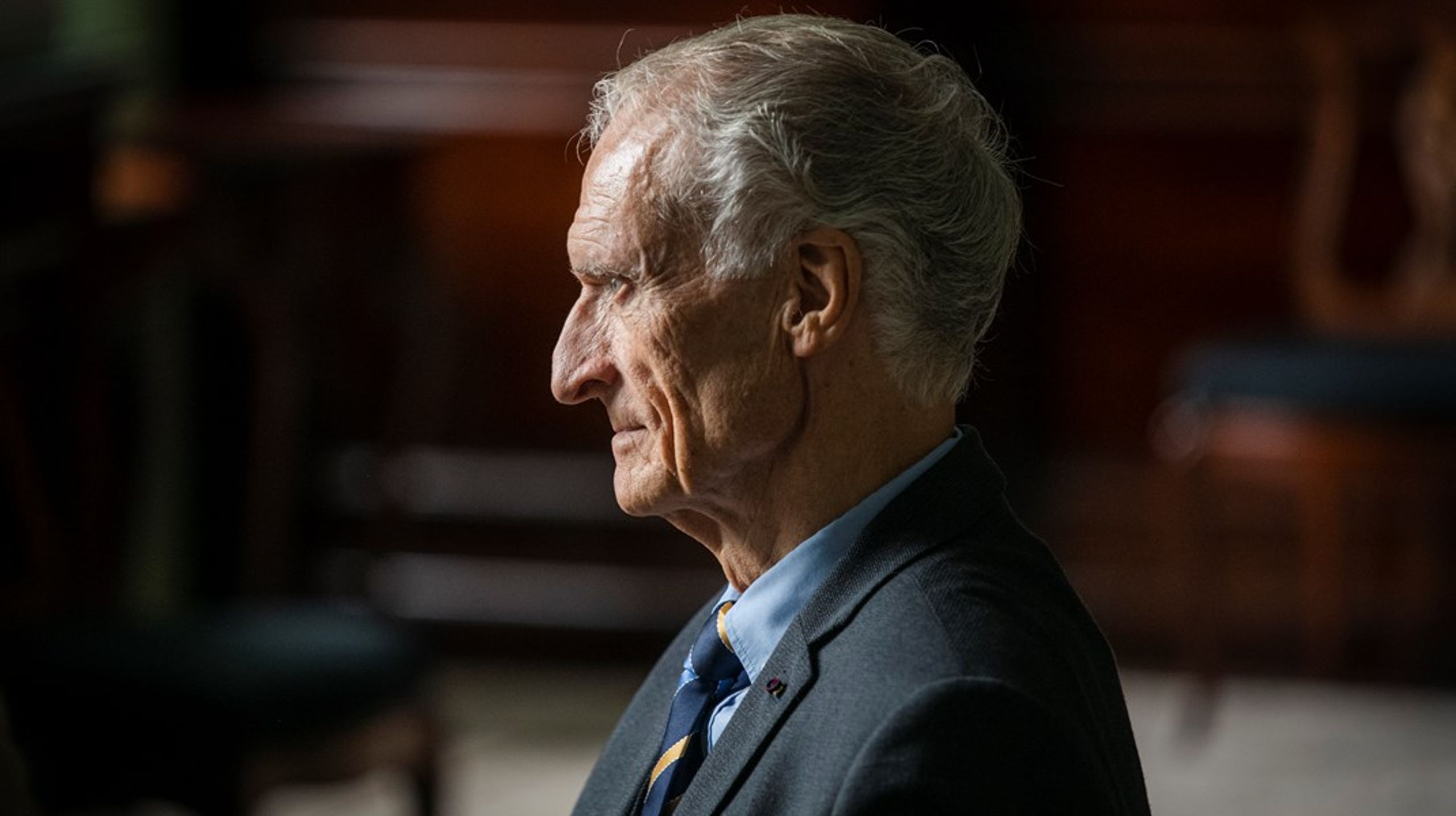 Ifølge Bertel Haarder&nbsp;bidrager det til en skadelig offertænkning, når medierne fokuserer på klagesange
frem for at se på løsninger til problemer, og det rammer blandt andet den
offentlige sektor.