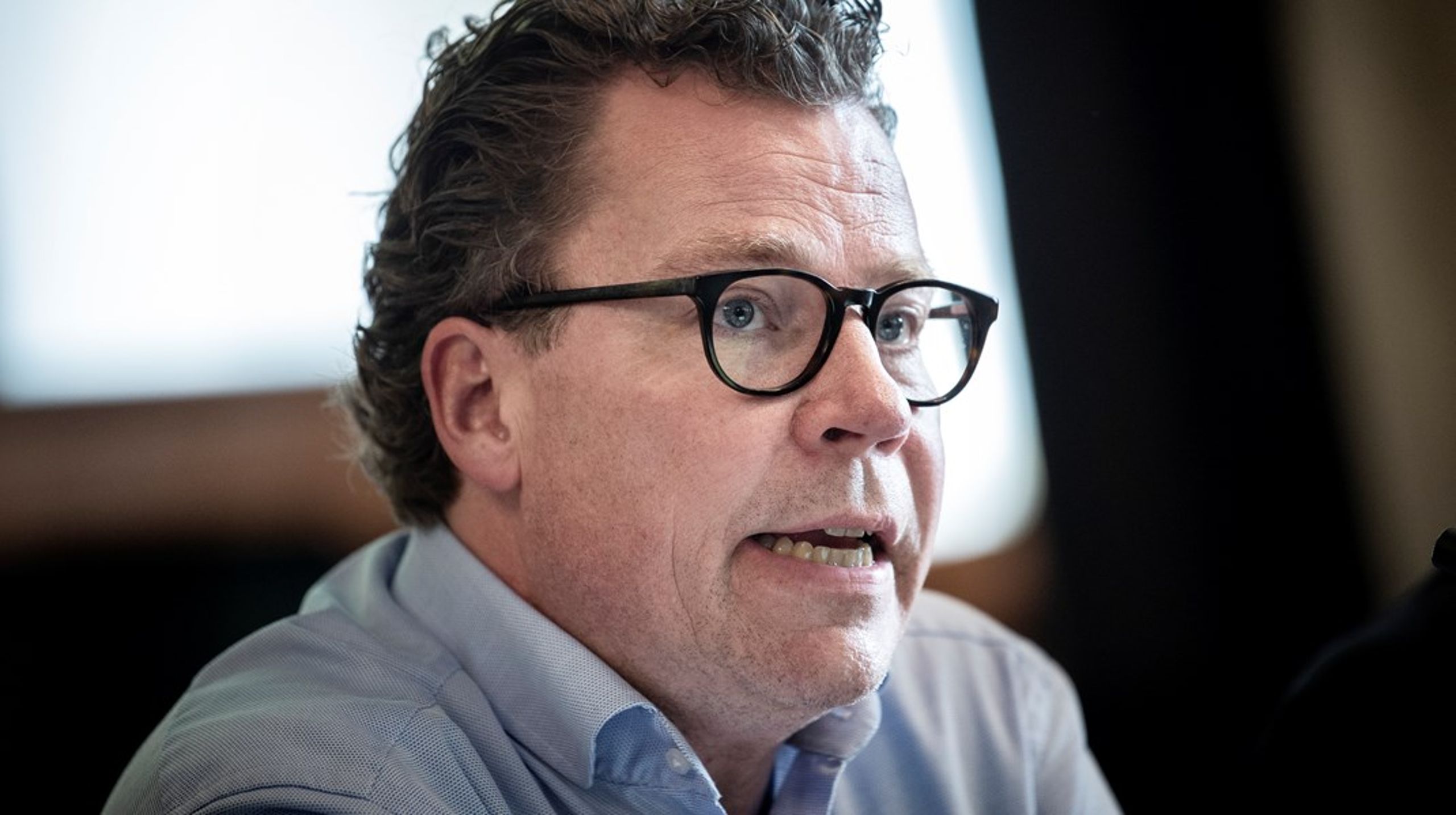 Morten Helveg Petersens (R) ageren kan give indtryk af, at hans spydigheder måske i virkeligheden handler mere om,
at han synes, han har et forklaringsproblem. Det kan måske endda være internt
blandt Radikale, skriver&nbsp;Nikolaj Villumsen (EL).<br>