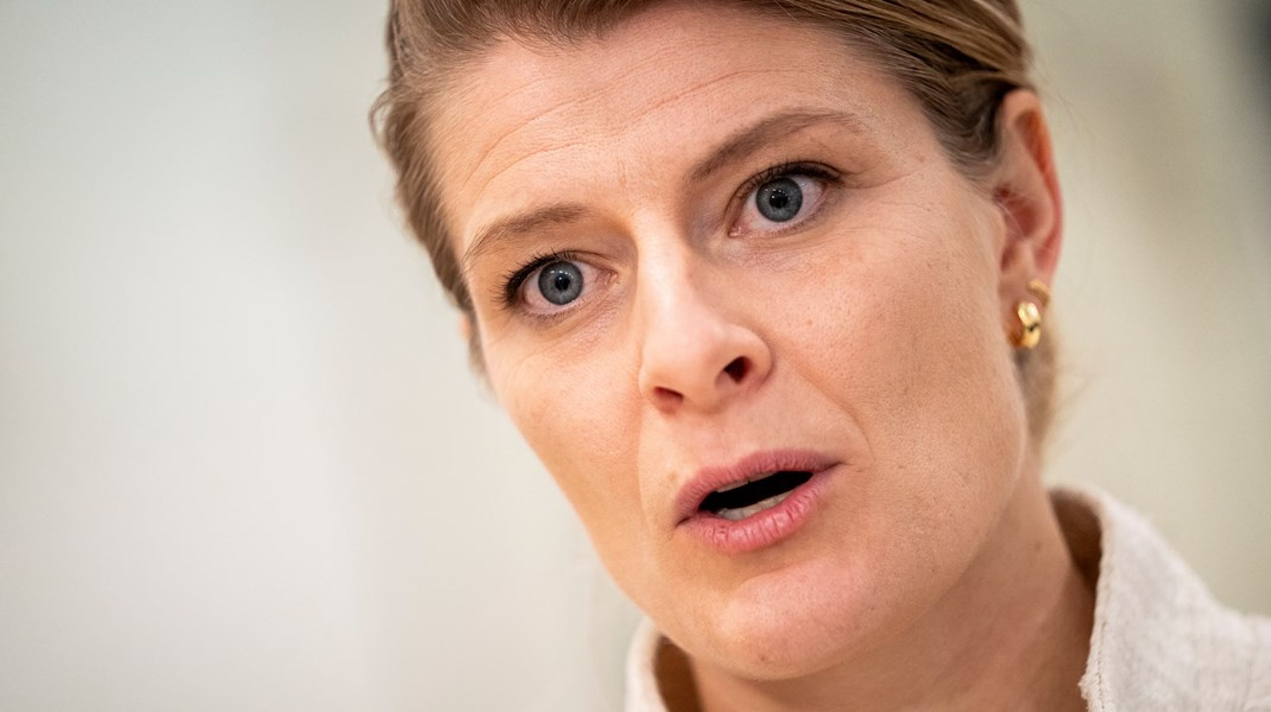 "Taberne i den nye kontanthjælpsaftale bliver indvandrere," fortæller Altingets arbejdsmarkedsredaktør i podcasten.&nbsp;