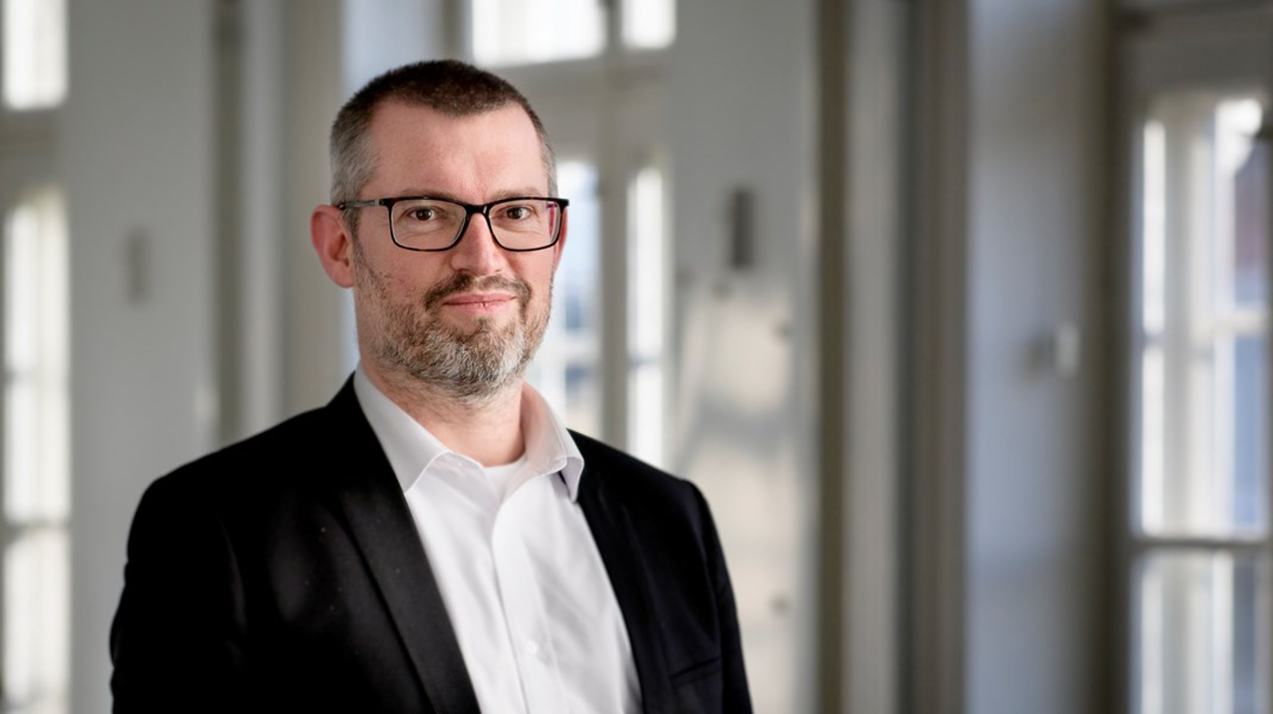 Jacob Klit-Hansen er enhedschef for restaurering og genopretning i Slots- og Kulturstyrelsen. Den fremmeste opgave for ham er at agere sparringspartner for de faglige kolleger i styrelsen, der restaurerer væsentlige dele af dansk kulturarv.<br><br>