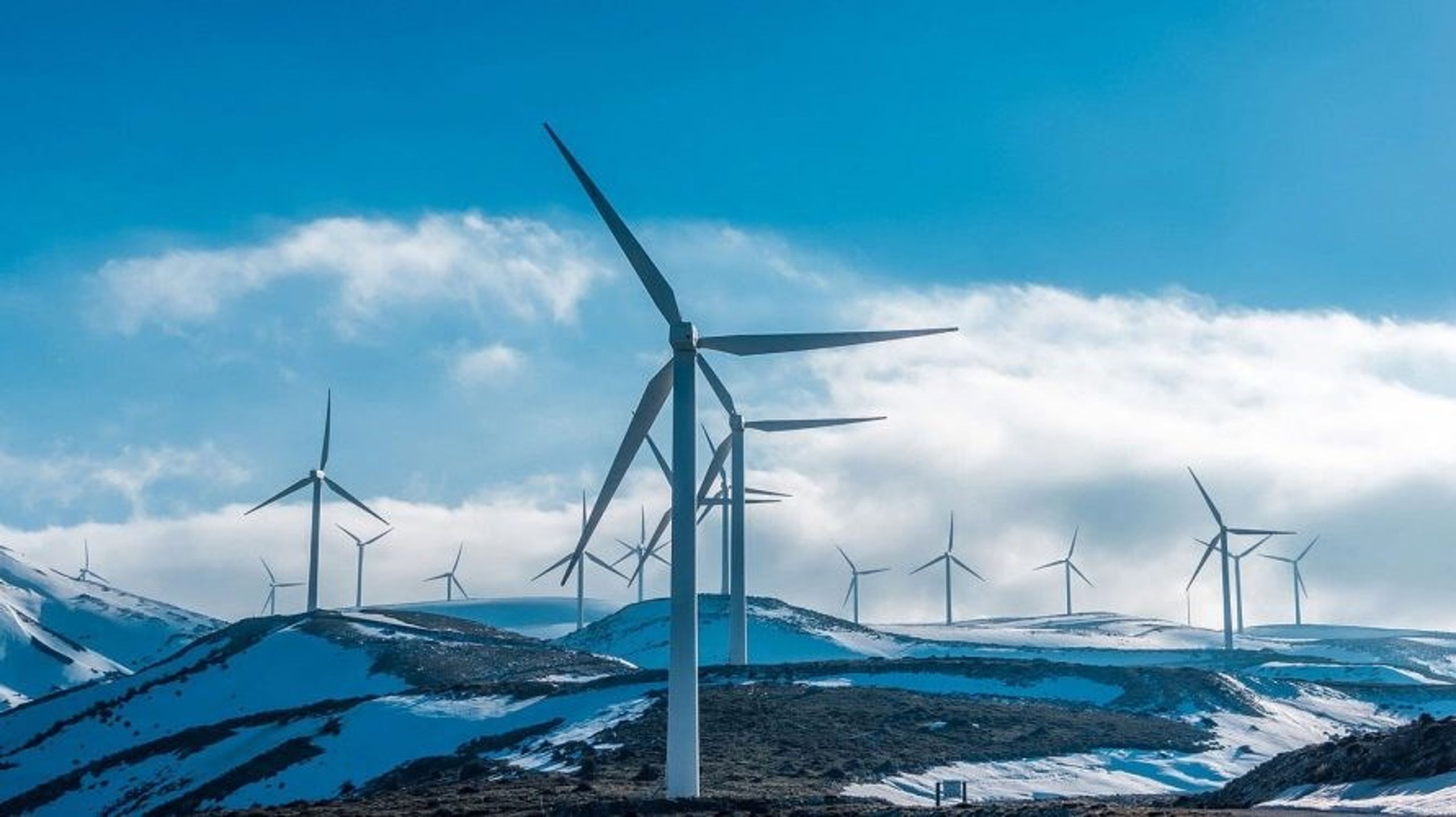 For at gøre den vedvarende energiforsyning mere robust, er det vigtigt, at det bliver en hybridløsning mellem sol, vind og vand, skriver&nbsp;Palle Christiansen.