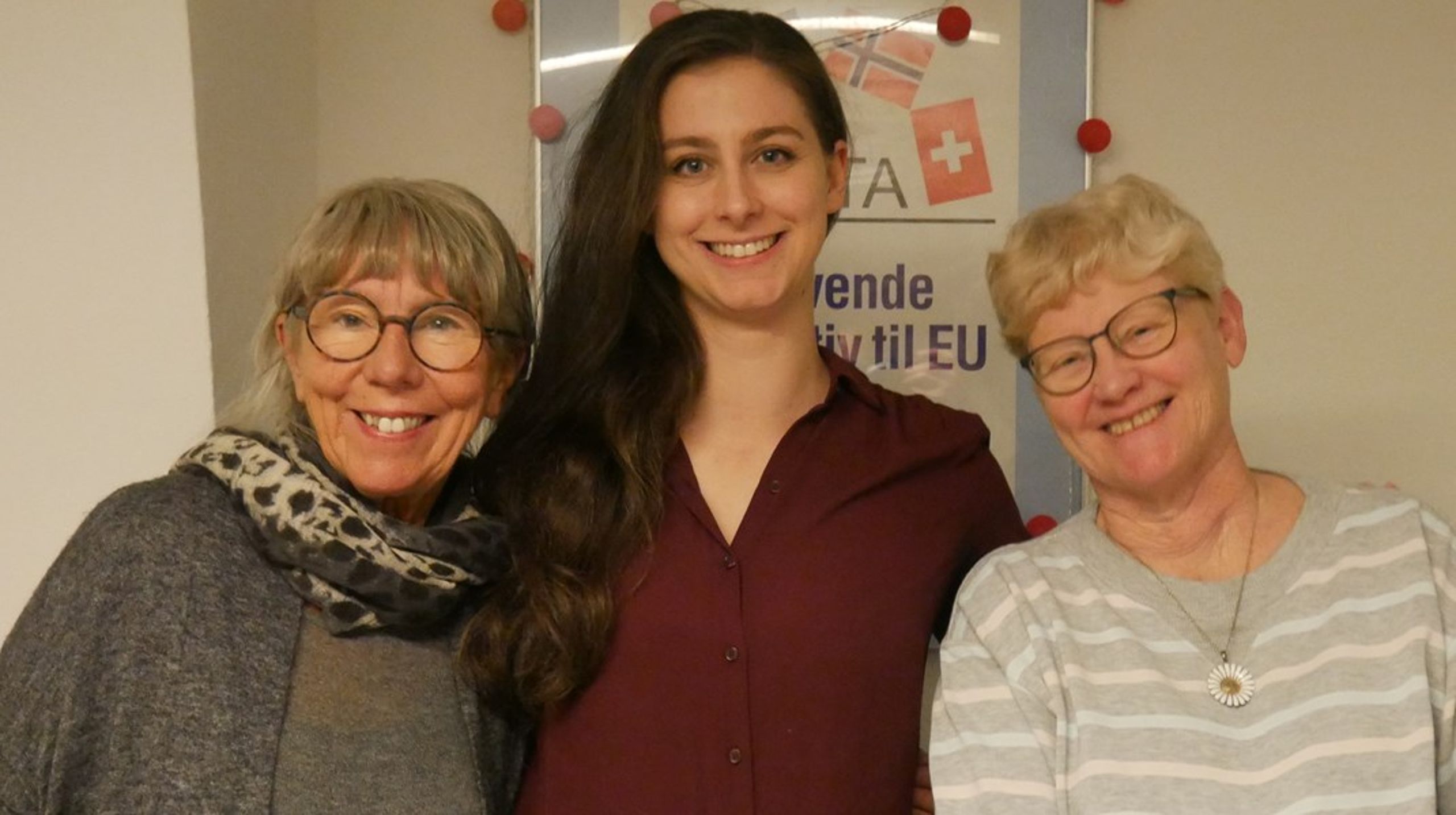 <div>Folkebevægelsen mod EU har valgt Lis Jensen som ny næstformand og vil dele posten med genvalgte Mette Langdal.<br></div>