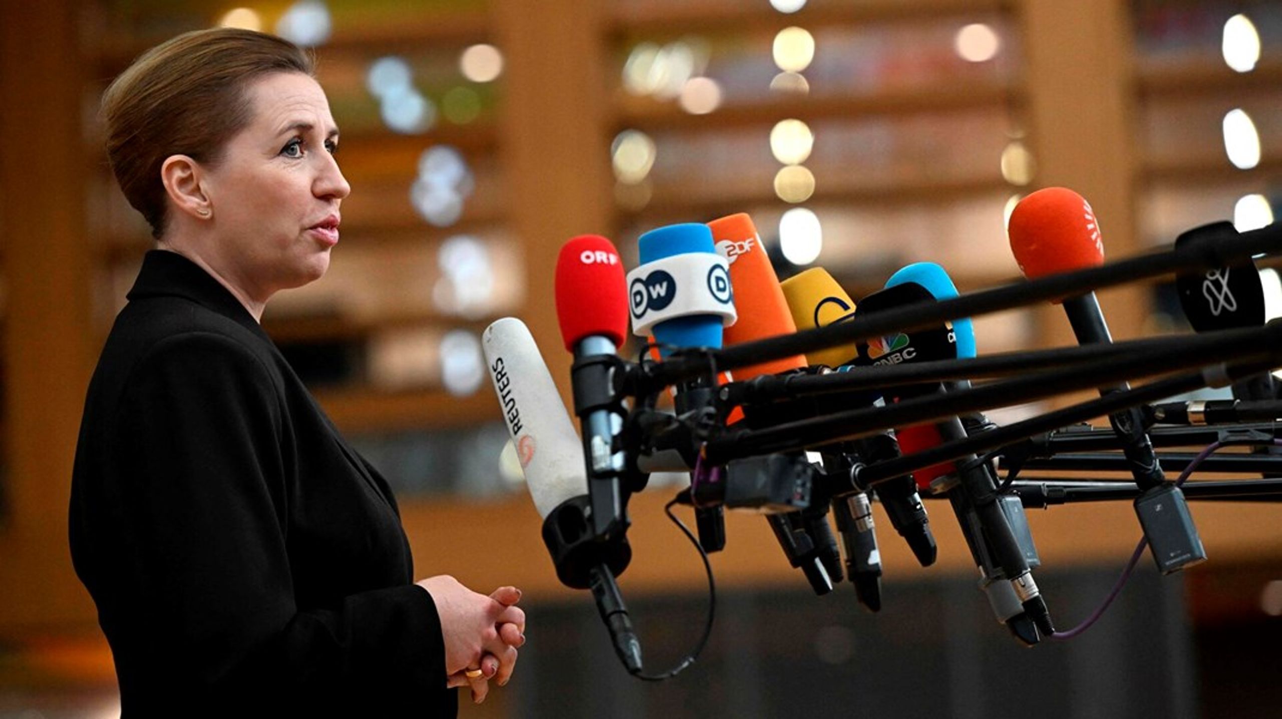 Europa skal stå fast mod Putin, siger statsminister Mette Frederiksen (S).