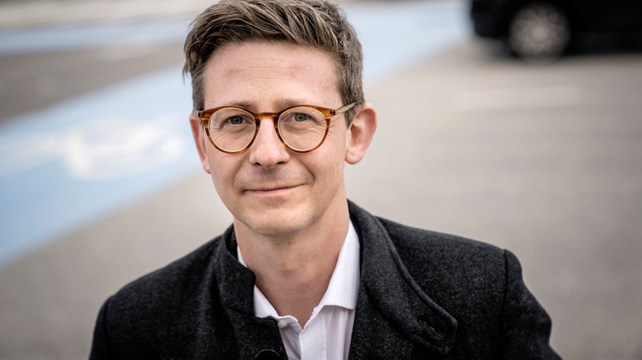 I den politiske&nbsp;<a href="https://www.trm.dk/politiske-aftaler/2021/aftale-om-infrastrukturplan-2035-aftale" target="_blank" rel="noopener">infrastrukturaftale</a>&nbsp;fra 2021 blev der afsat tre milliarder kroner frem til 2035 til at fremme cykling. Jeg vil gerne opfordre til at fremrykke udmøntningen af midlerne, så de i stedet omsættes til cykelfremmende initiativer frem mod 2030, skriver<i>&nbsp;</i>Karsten Lauritzen.