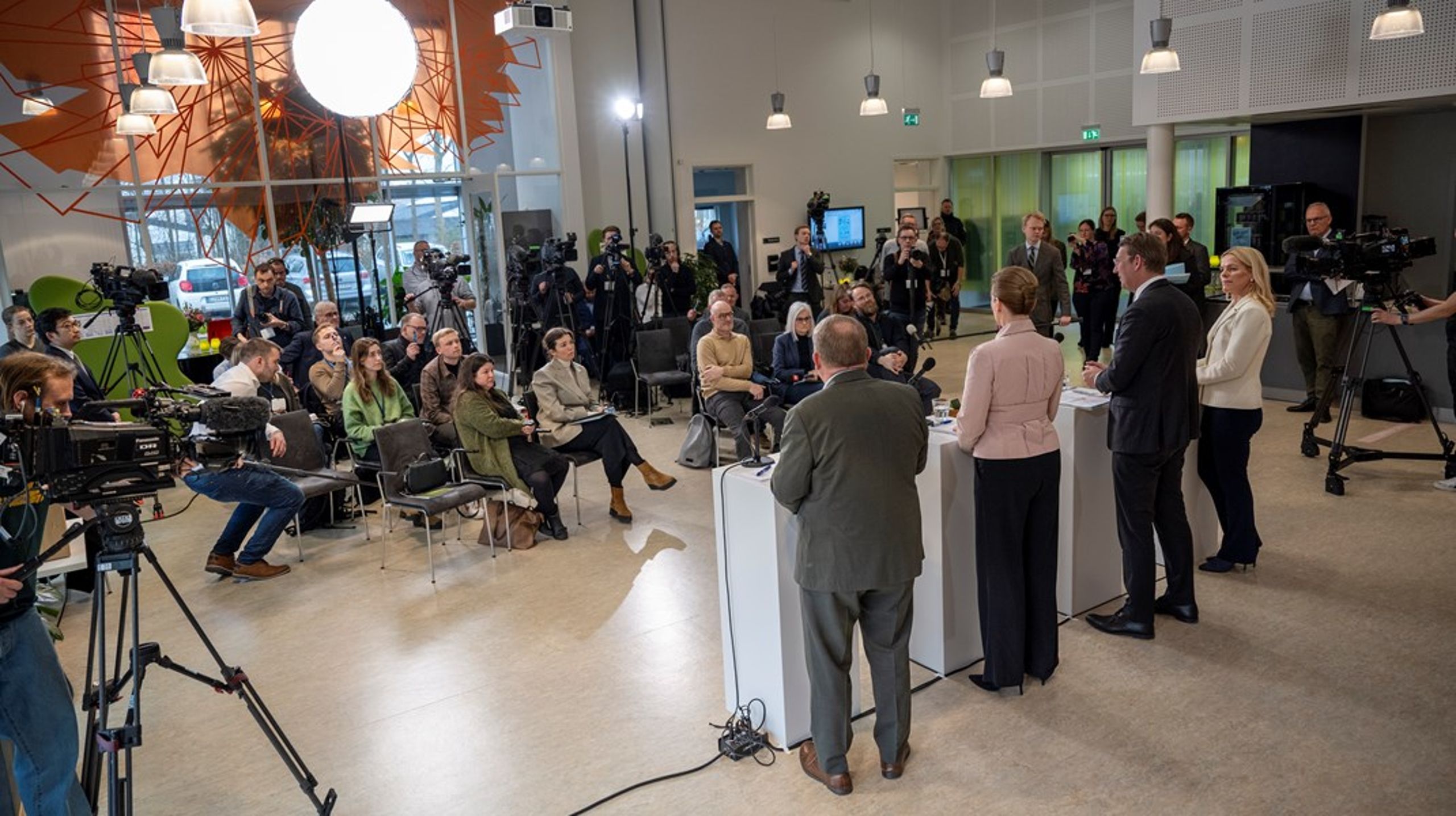 Ældreudspillet har et mål om at give vores ældre en tryg og værdig alderdom. Om nogen fortjener vores socialt udsatte ældre netop dette. Men det kræver en politik, hvor civilsamfundets specialviden blandt andet er tænkt ind, skriver&nbsp;Ole Abildgaard Mikkelsen.