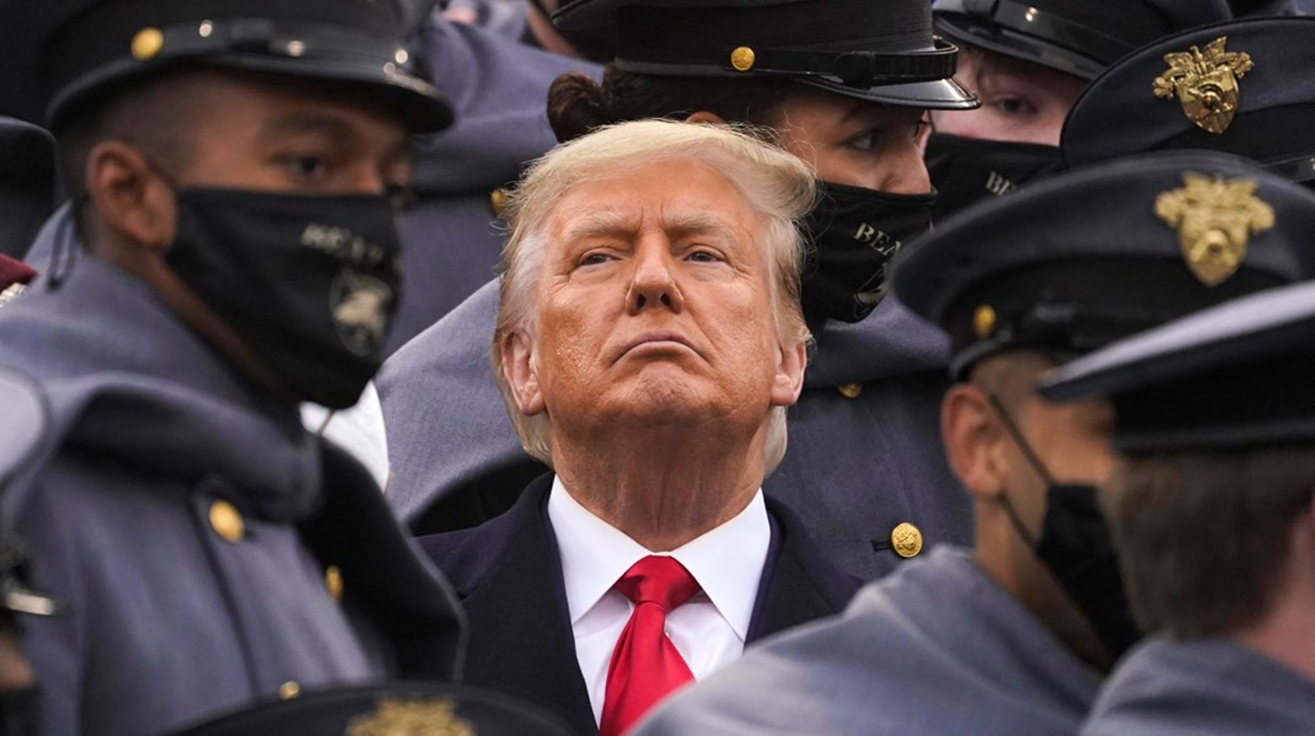 'End Times' er måske den vigtigste bog at læse i 2024, hvis man ønsker at forstå konturerne i det opdelte politiske landskab i USA, og hvad der har banet vejen for politikere som Trump, skriver Kasper Valentin Poulsen.