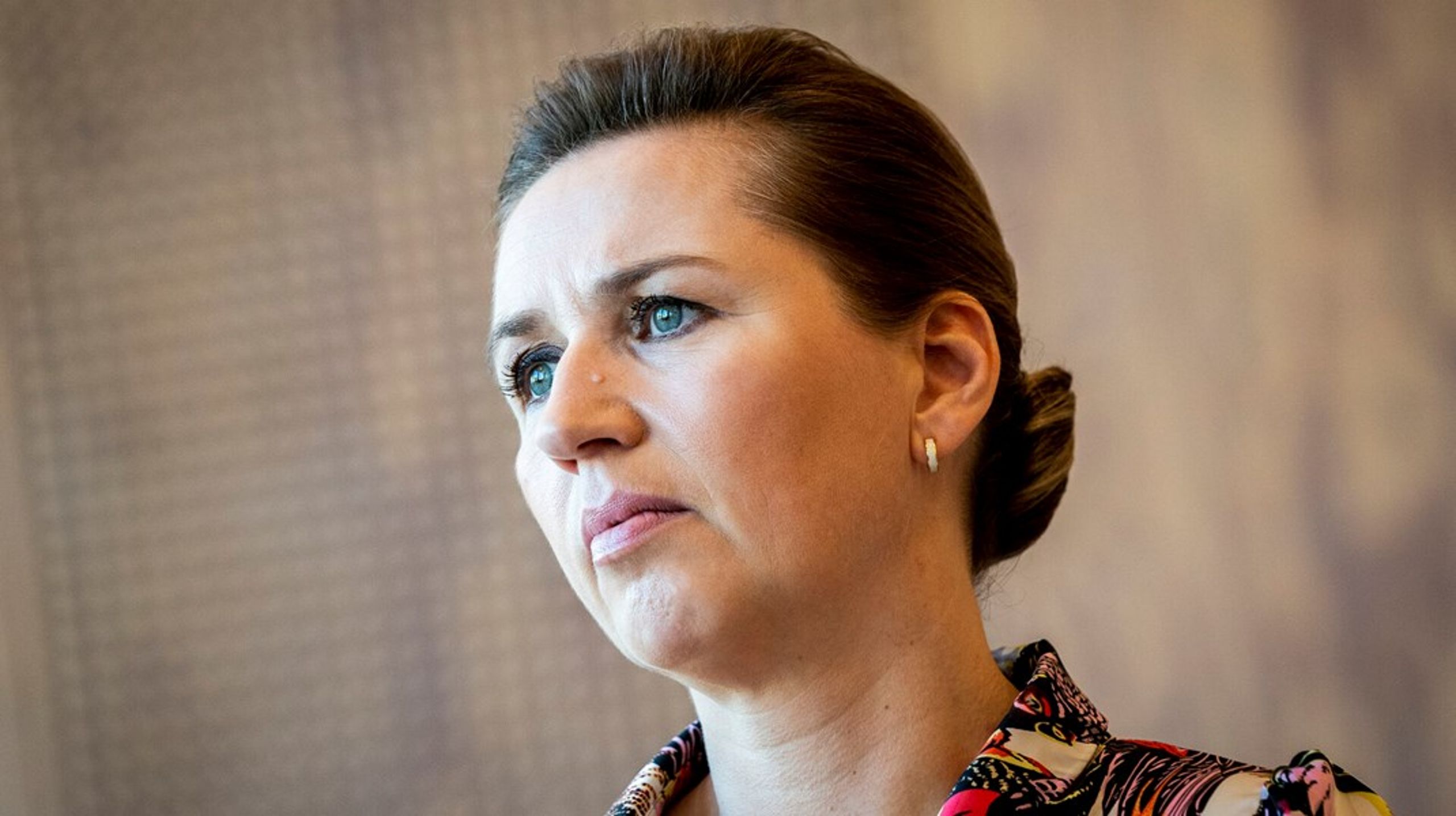 Statsminister Mette Frederiksen stempler med et opslag på Instagram ind i debatten om sagerne fra to folkeskoler i&nbsp;Borup og Agedrup.