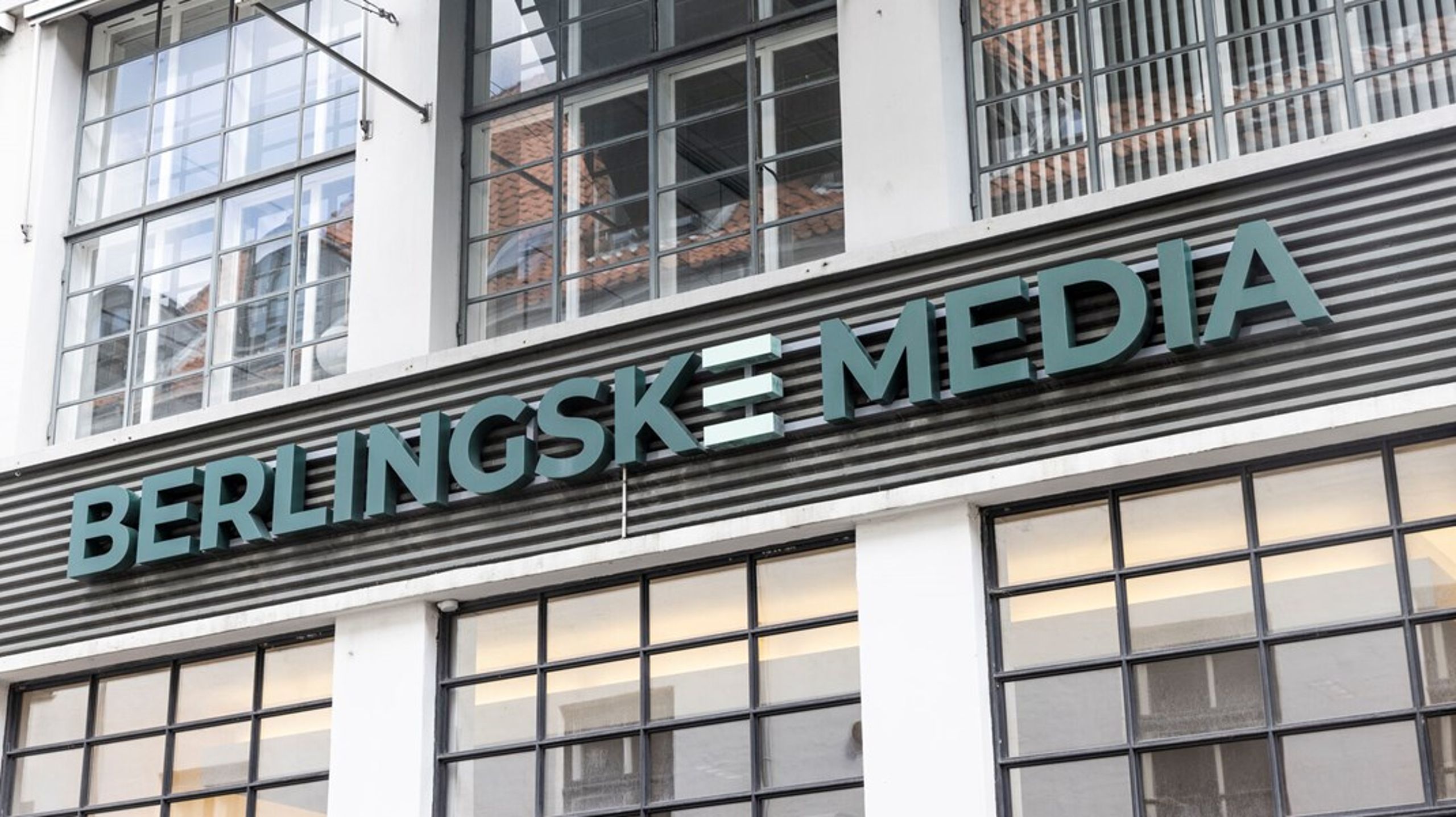 B.T. er ejet er Berlingske Media, som også udgiver Berlingske og Weekendavisen.