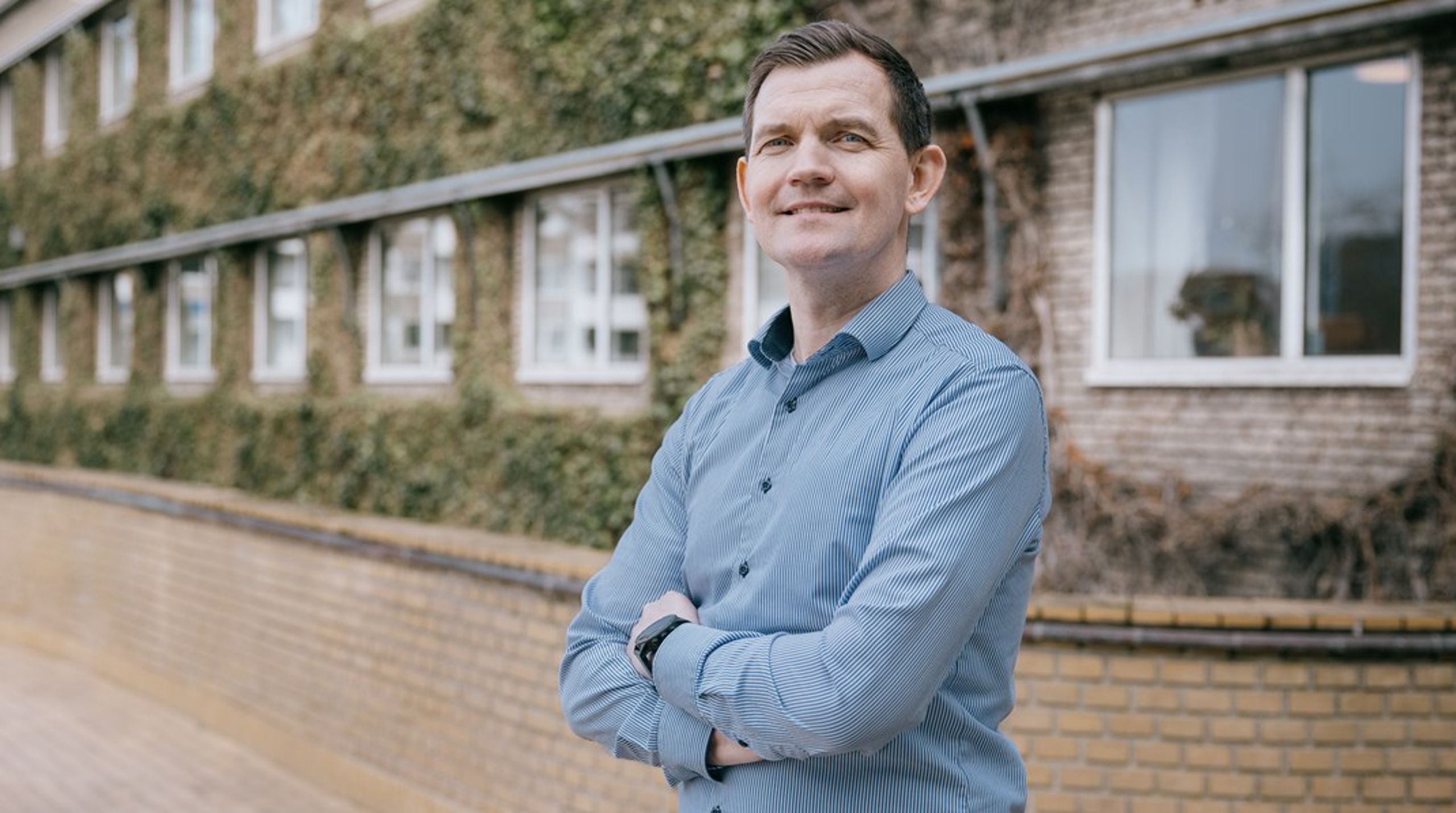 <div>Aarhus Universitets Forskningsfond og Aarhus Universitet&nbsp;har udnævnt Peter Juhl som direktør for en ny kursusvirksomhed, der skal fokusere på forskningsbaseret efteruddannelse til det danske arbejdsmarked.<br></div>