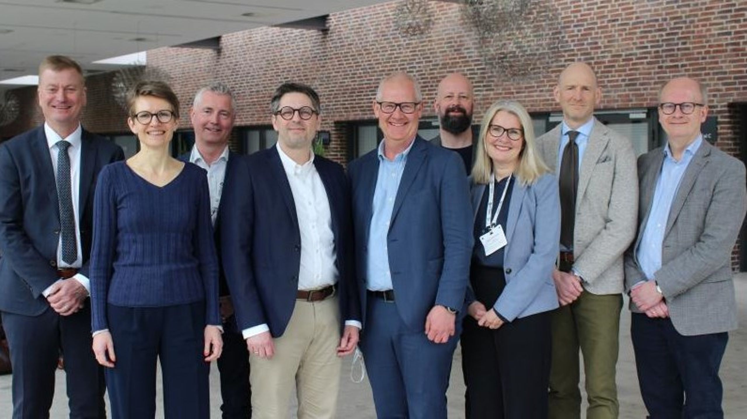 Både lederforeningen og bestyrelsesforeningen i&nbsp;Danske Erhvervsskoler og -Gymnasier har fået nye formænd. Her ses hele lederforeningen, fotograferet efter repræsentantskabsmødet i Nyborg onsdag.