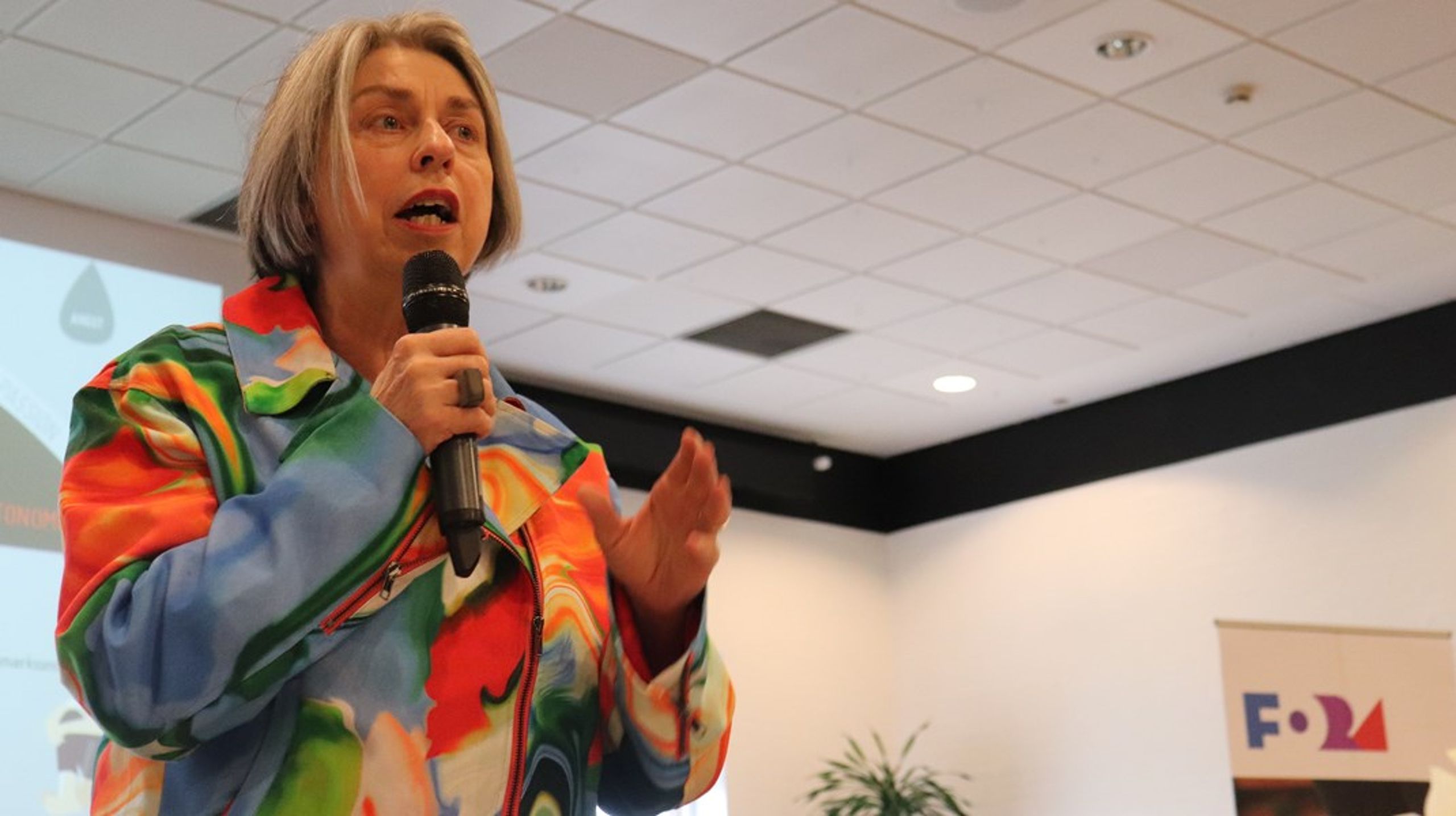 <div>Tidligere kulturminister, Elsebeth Gerner Nielsen, er blevet valgt som ny bestyrelsesleder  for oplysningsforbundet Fora på deres landsmøde i Horsens.<br></div>