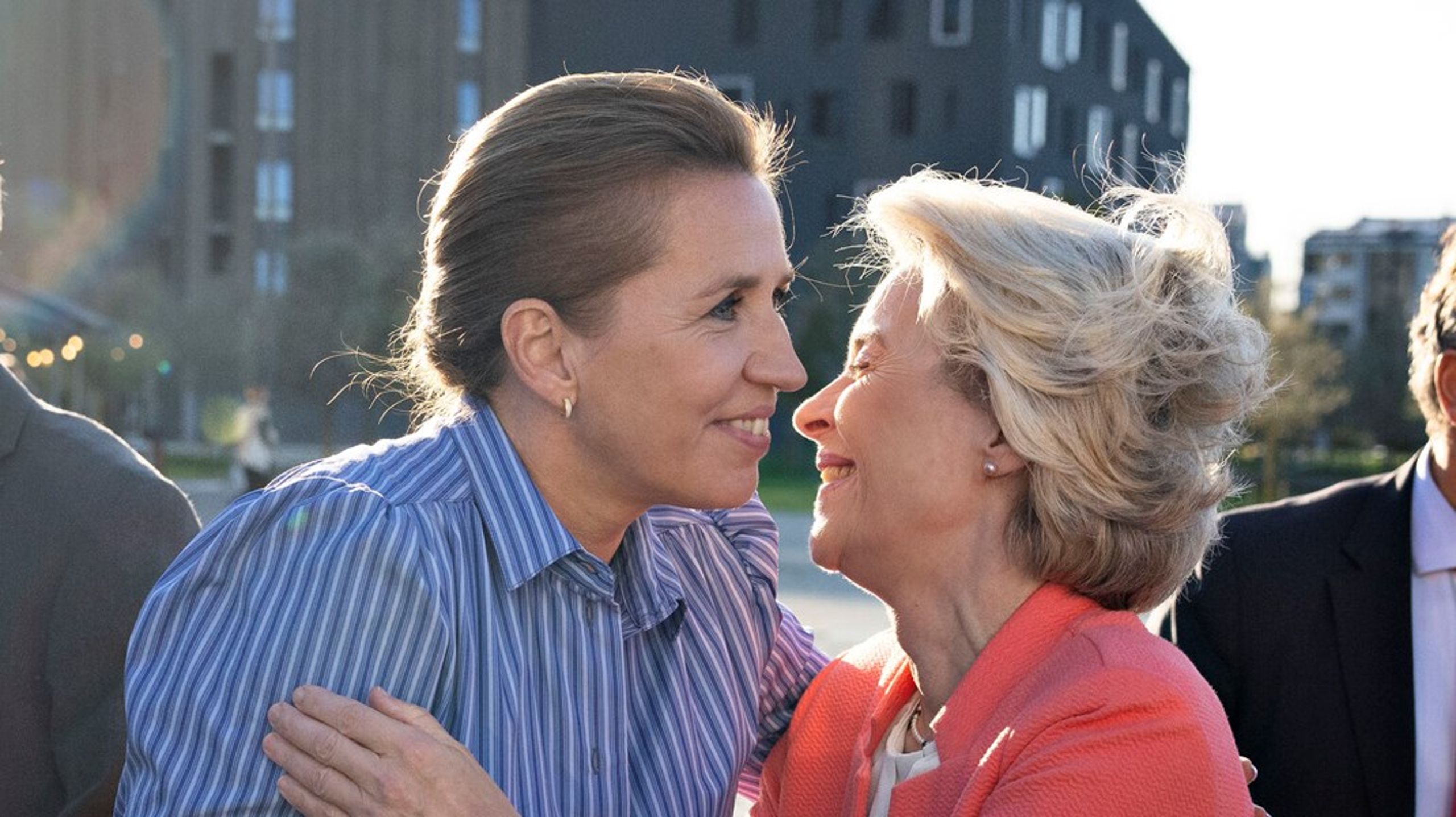 Både statsminister Mette Frederiksen (S) og siddende EU-kommissionsformand Ursula von der Leyen har været flittigt nævnt som mulige nøglepersoner i&nbsp;EU's næste toppostkabale.