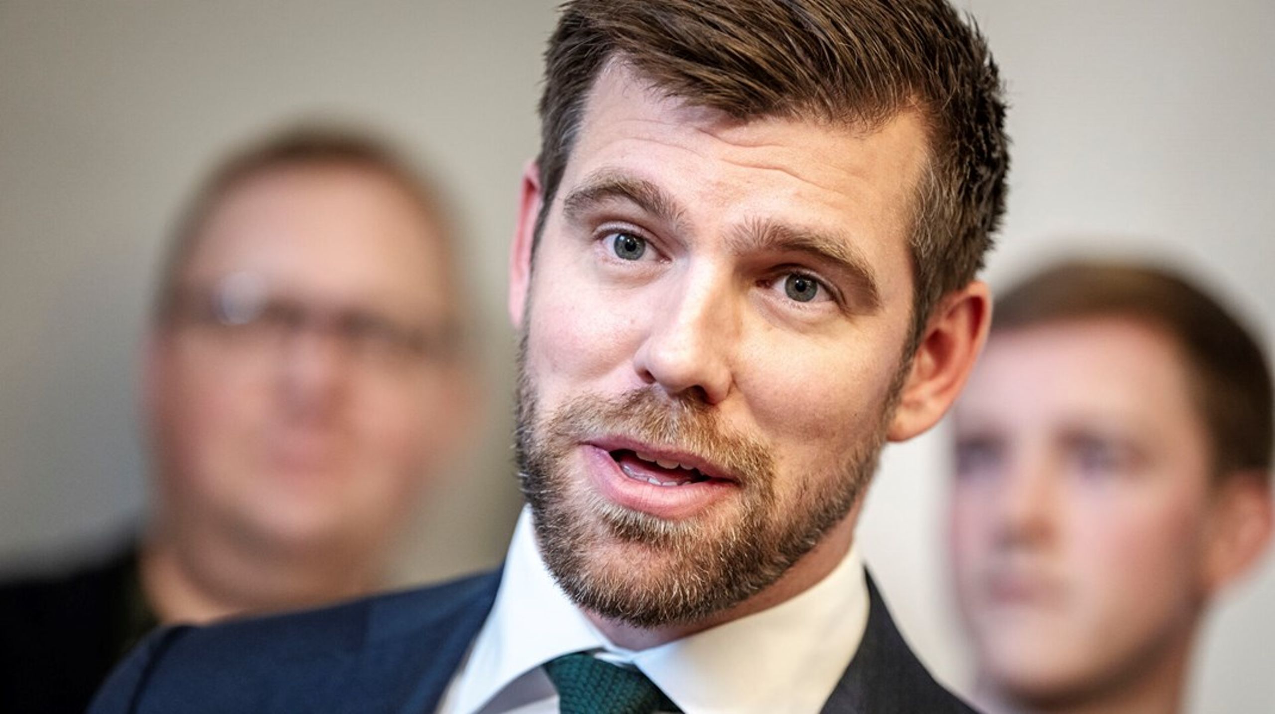 Man&nbsp;skal ikke fastholde unødvendige arealreservationer, lyder det fra Morten Dahlin (V), minister for byer og landdistrikter.&nbsp;