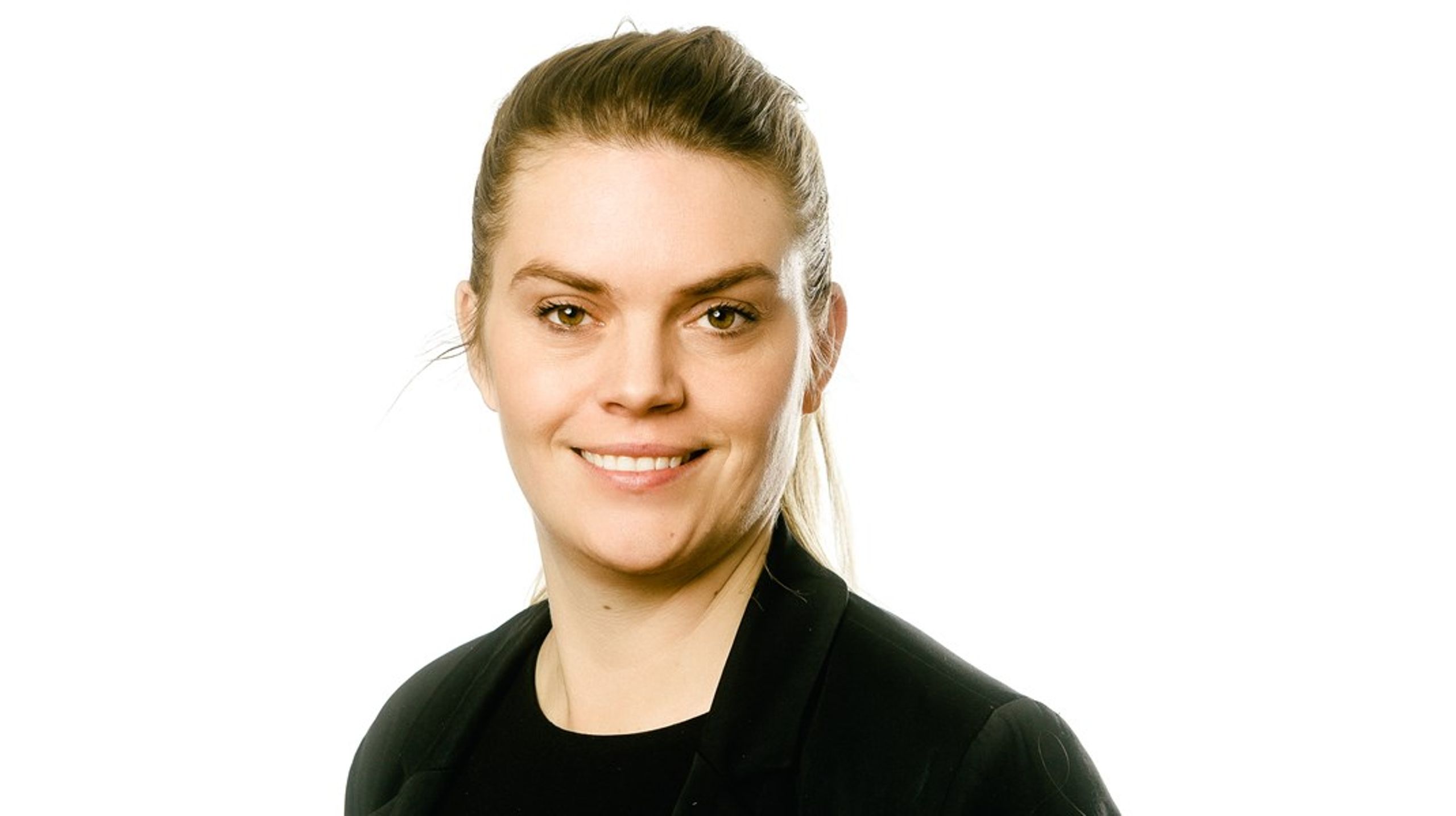 Merete Høgh Jeppesen har arbejdet i fagforeningen siden 2016. Tidligere har hun arbejdet som politisk konsulent hos Socialdemokratiet i&nbsp;Europa-Parlamentet.&nbsp;