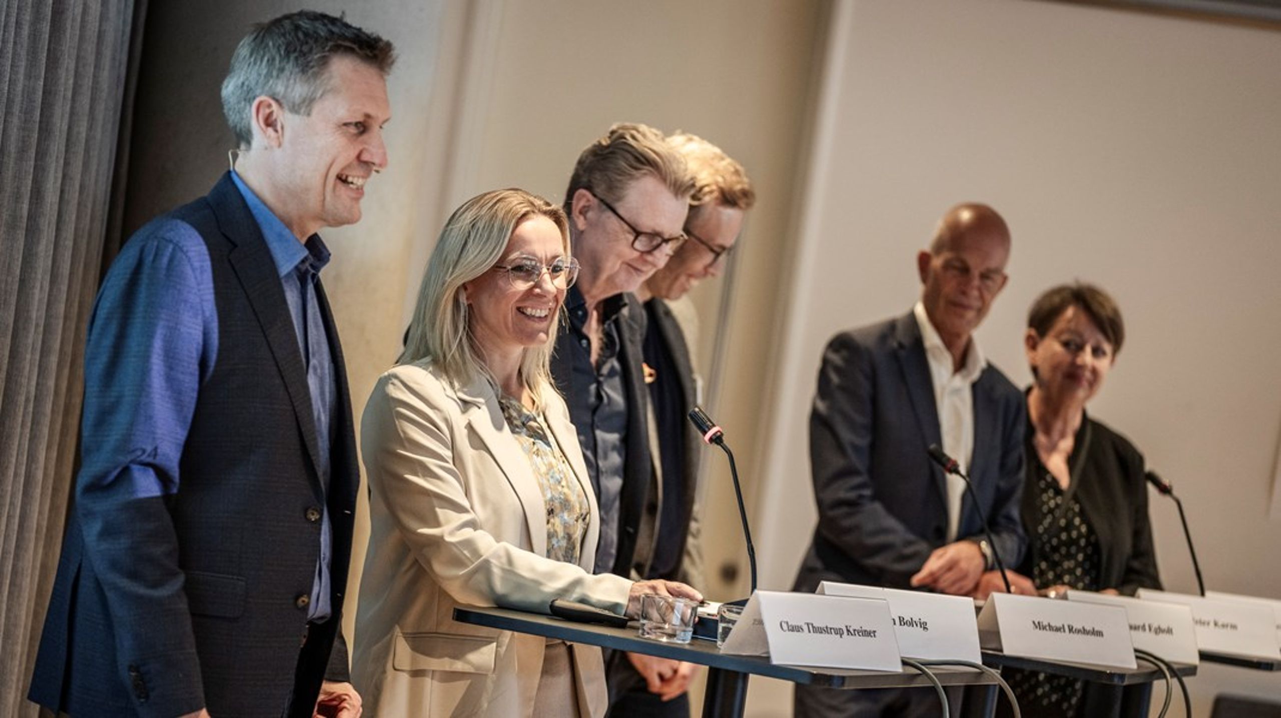 Ekspertgruppen&nbsp;for fremtidens beskæftigelsesindsats fremlagde sidste år sine anbefalinger forud for regeringens reform af området. En række aktører har debatteret anbefalingerne og de vigtigste elementer i en kommende beskæftigelsesreform på Altinget Arbejdsmarked.&nbsp;<br>