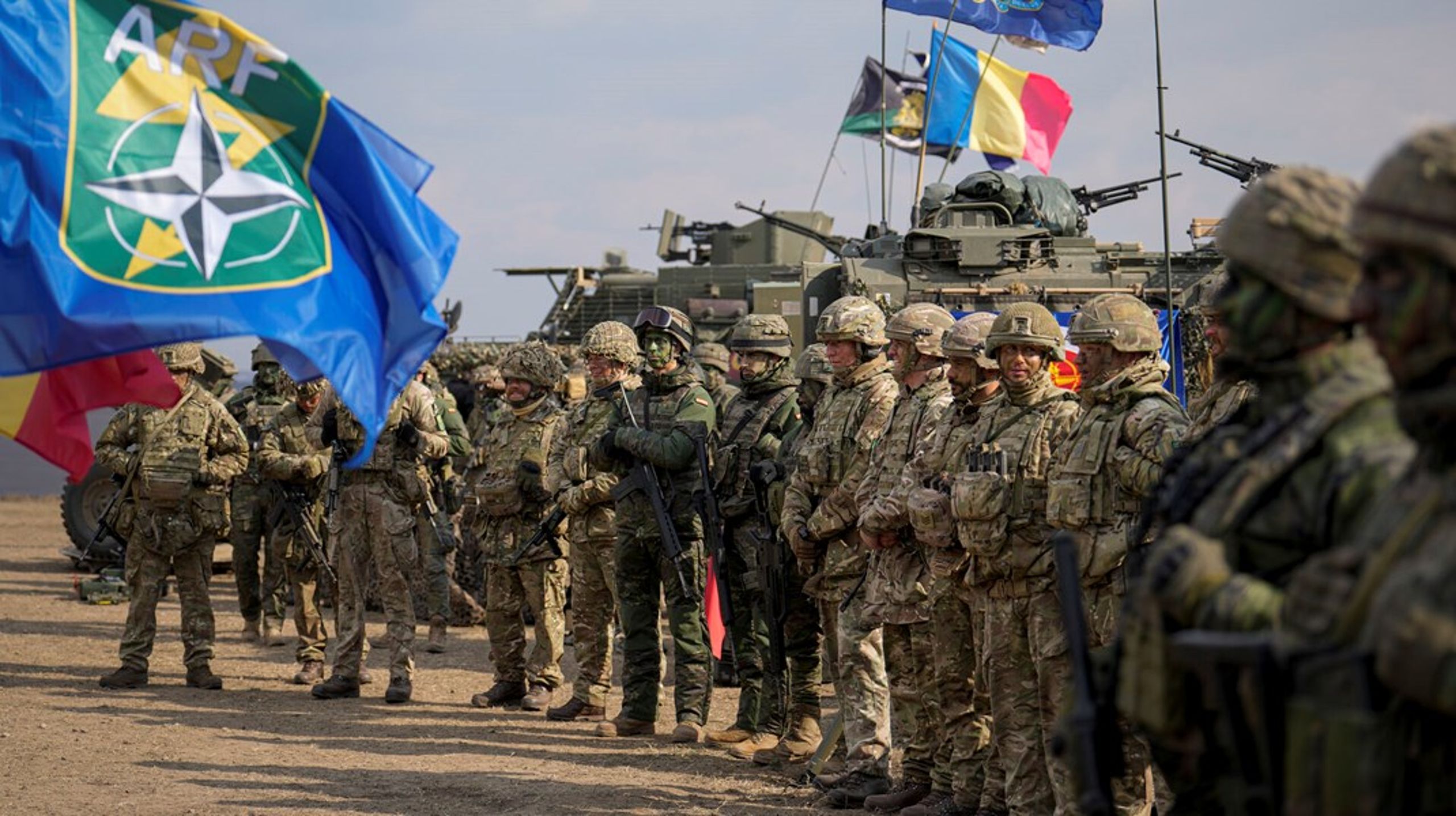 I januar og februar gennemførte Nato's reaktionsstyrke (ARF) årets største øvelse med i alt omkring 10.000 soldater fra ni europæiske lande udsendt til bl.a. Rumænien. Men en international fredsstyrke i Ukraine ville kræve langt mere.