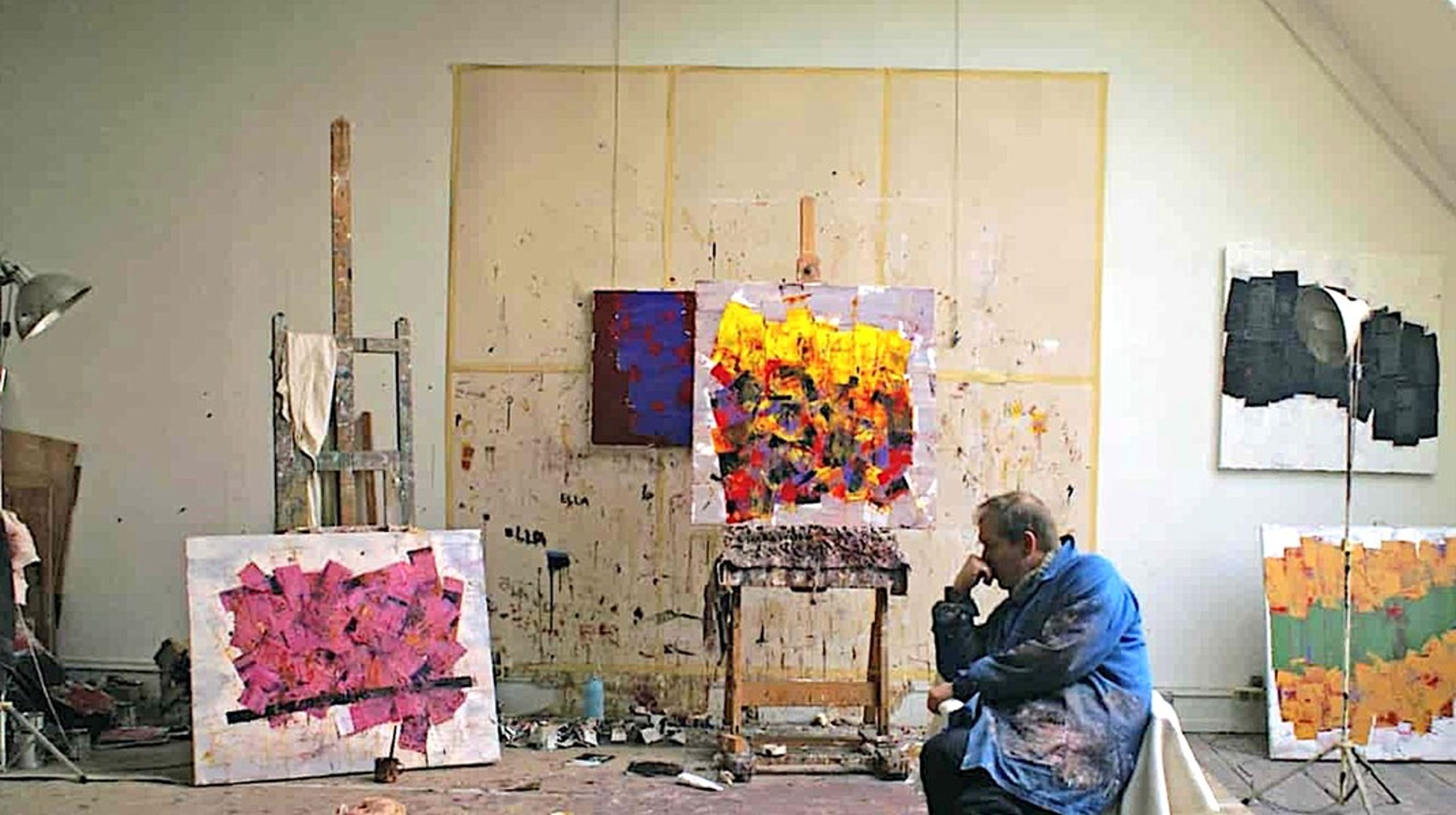 Hvis vi skal sikre en levende, eksperimenterende og visionær kunstscene, må kunstnere have en central rolle i de beslutningsprocesser, der former fremtidens kulturliv, skriver Marie Thams.