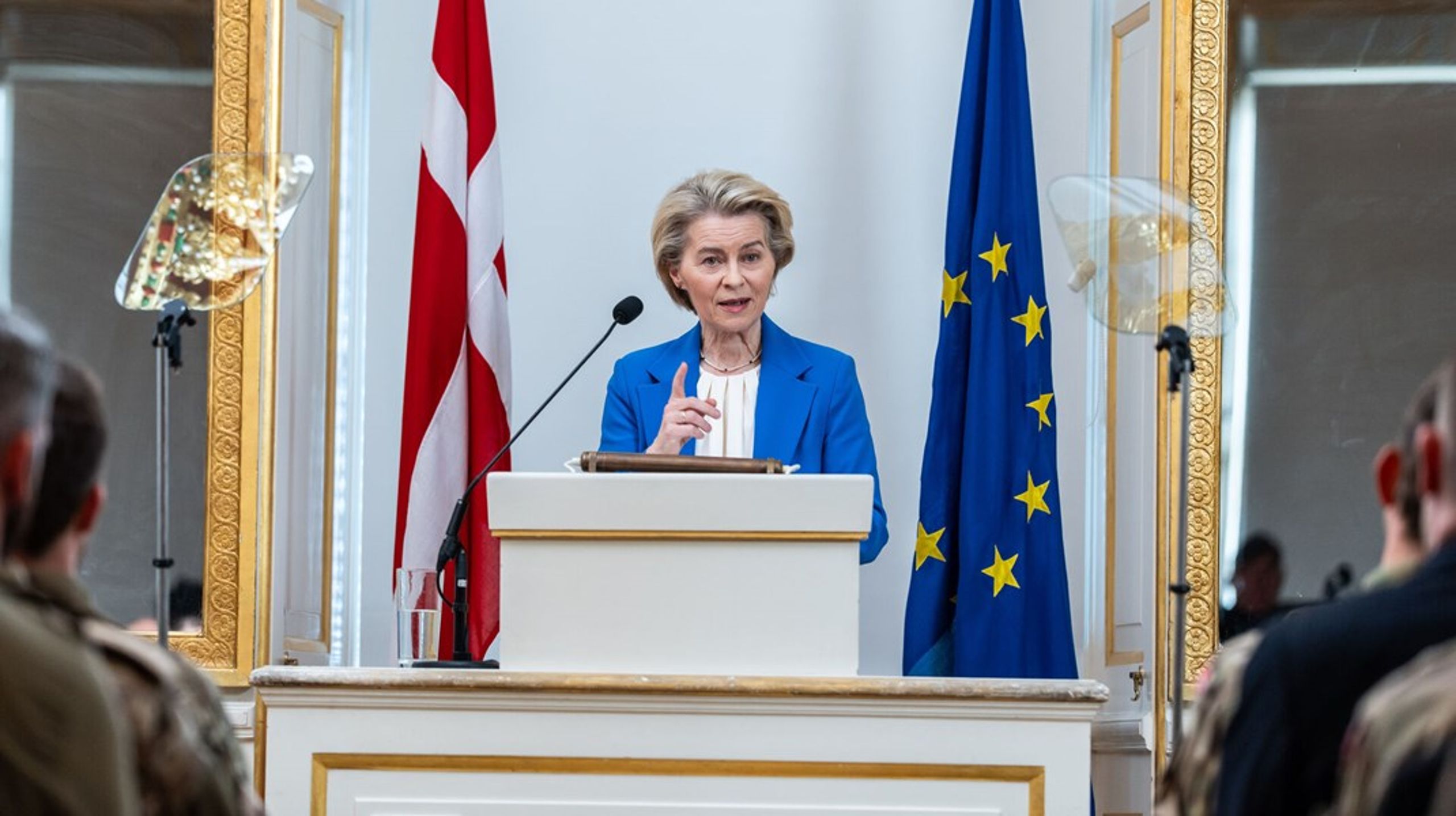 EU-Kommissionens formand, Ursula von der Leyen, var tirsdag i Danmark, hvor hun mødtes med statsminister Mette Frederiksen og&nbsp;holdt tale på Hærens Officersskole i København.