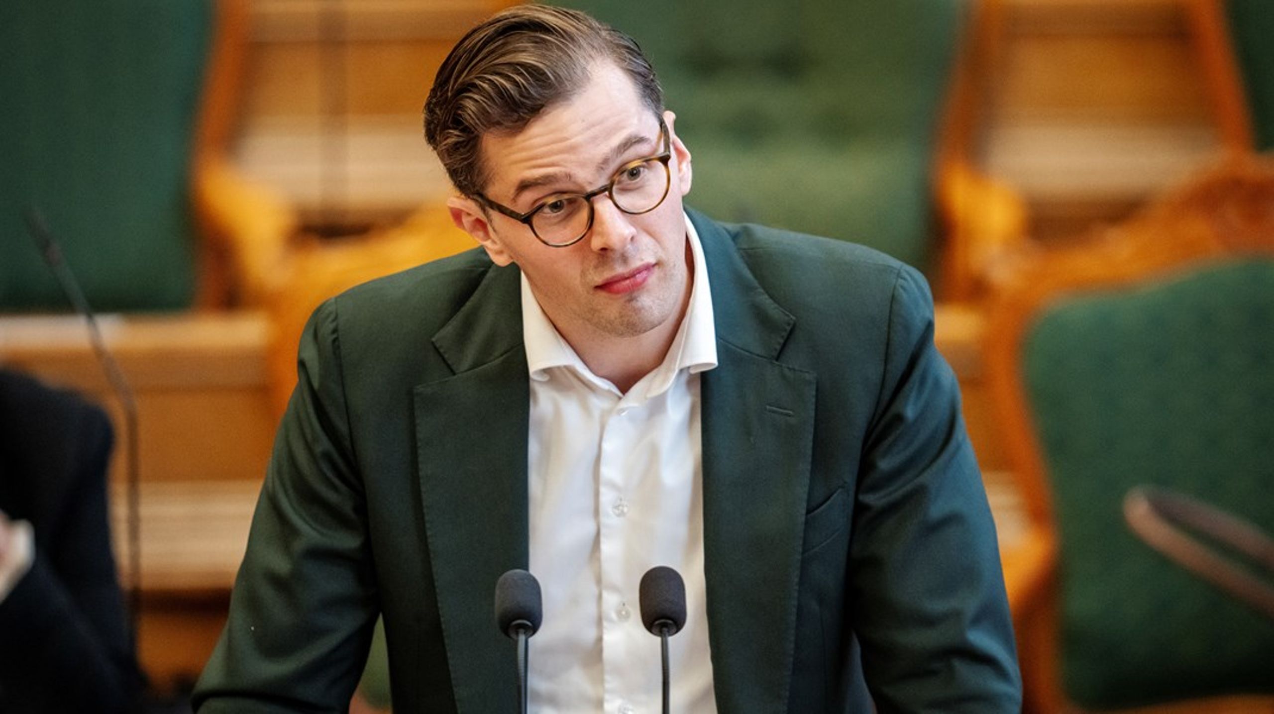 Jeg kan generelt godt lide, at man udfordrer eksisterende systemer. Men jeg synes, det er et fejlskud at lægge op til ringere vilkår for public service lige nu, skriver&nbsp;Anna Porse Nielsen.